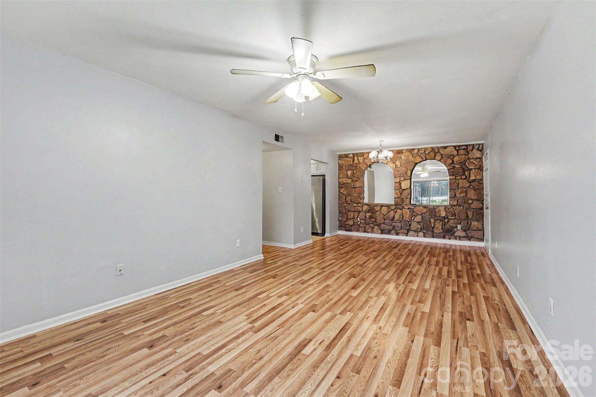 112 Briarcliff Drive Property Photo 8