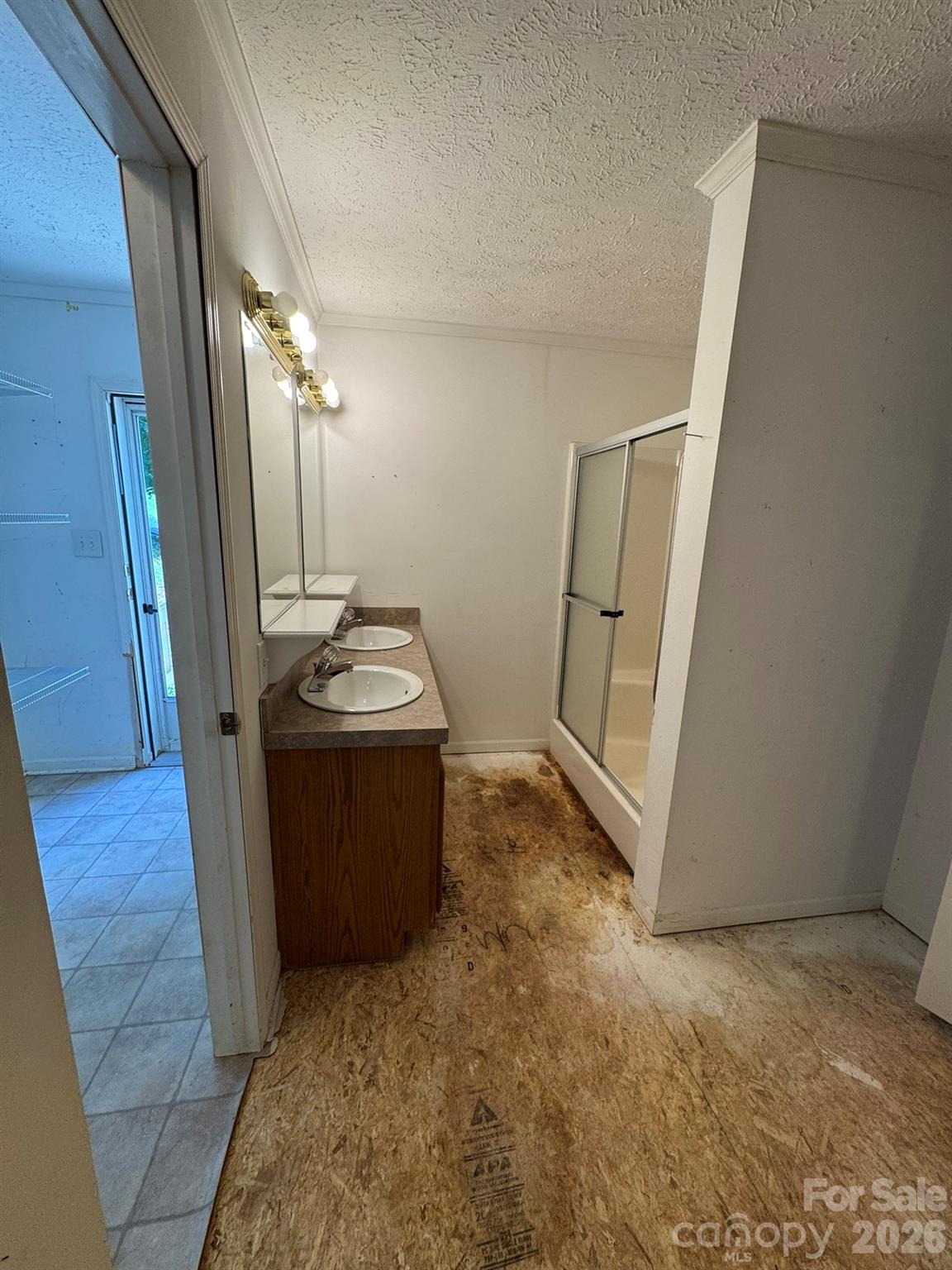 83 Tall Timber Drive Property Photo 12
