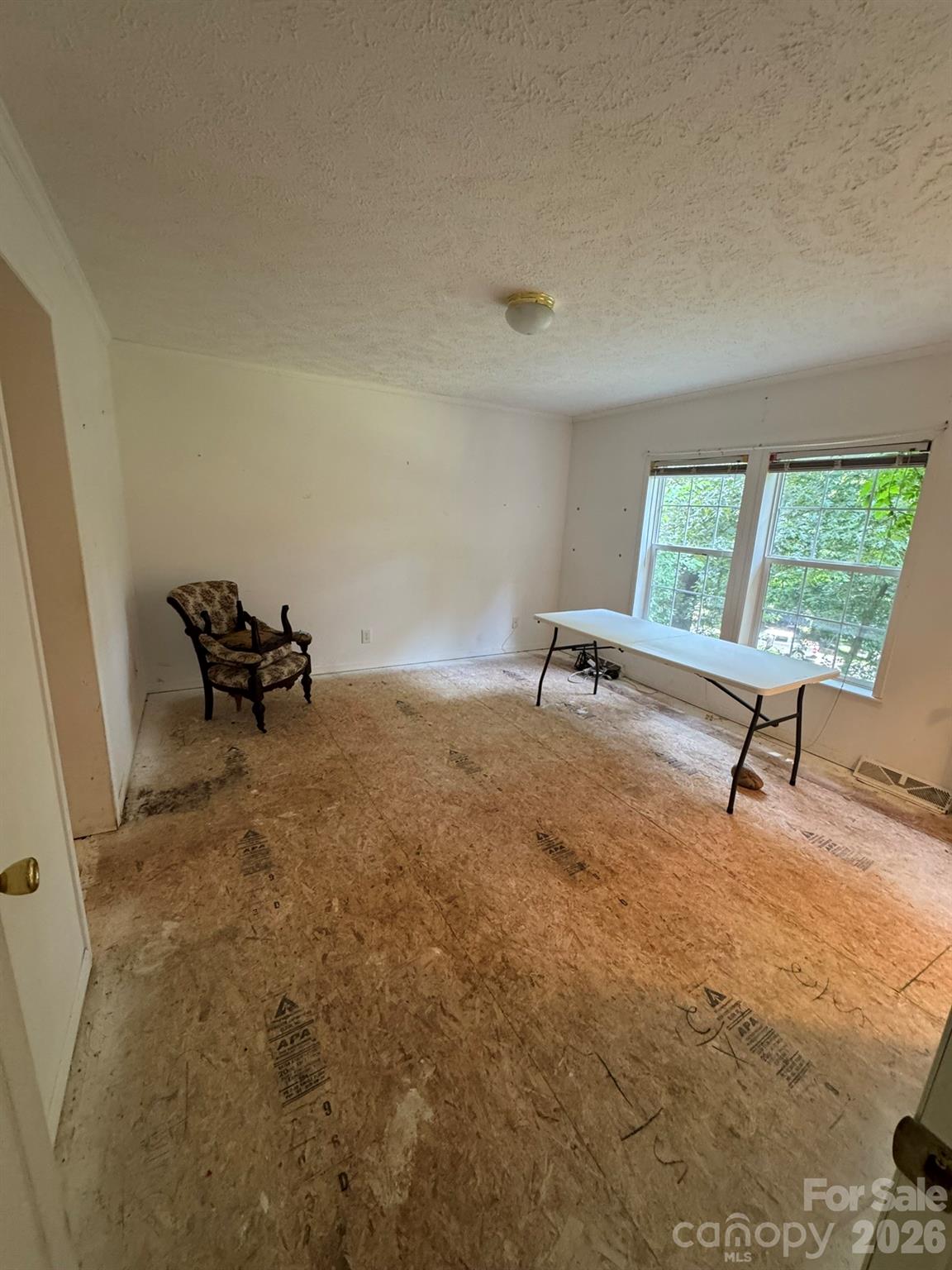 83 Tall Timber Drive Property Photo 13