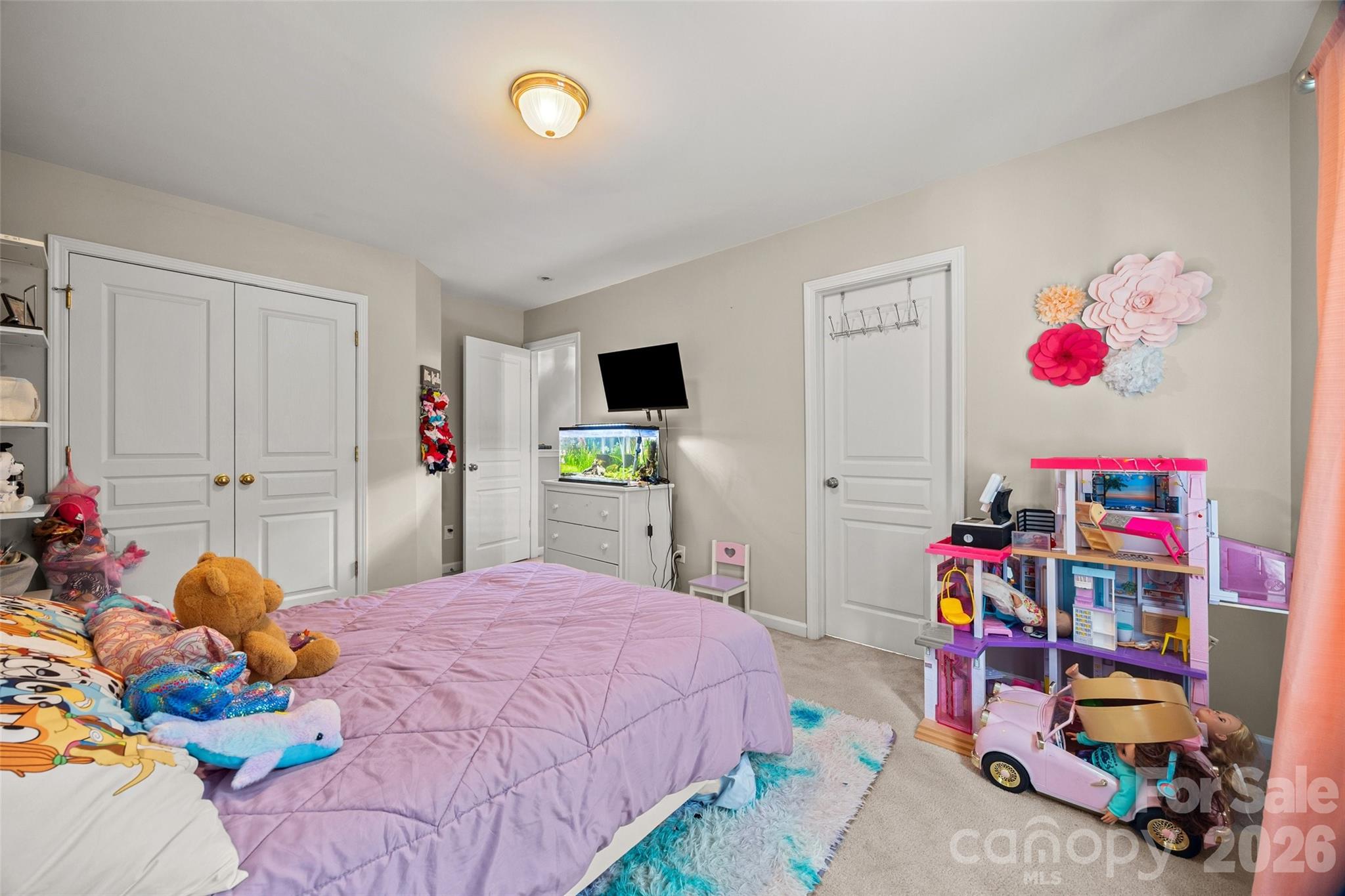 10216 Old Carolina Drive Property Photo 14