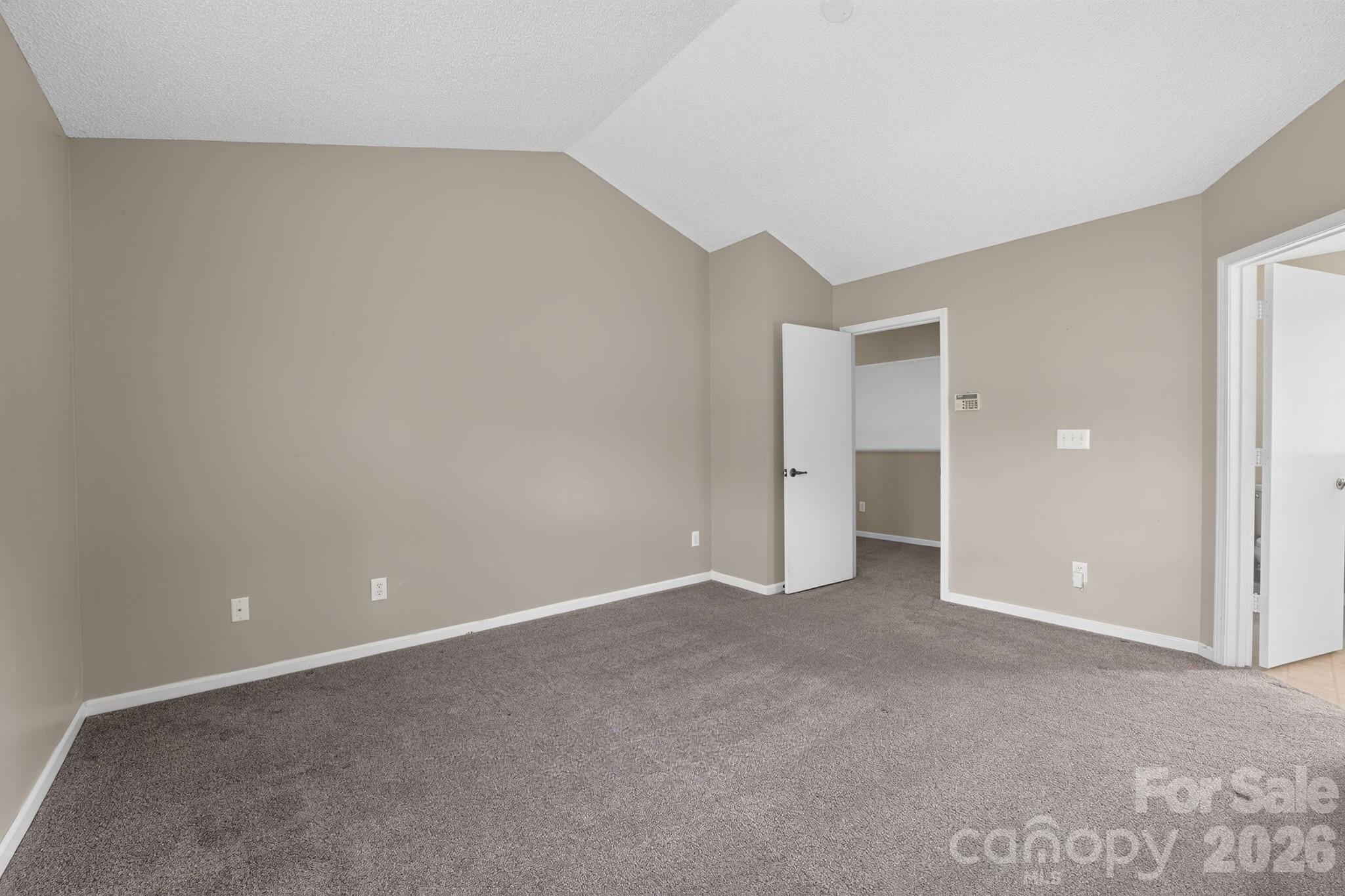 8220 Upsall Court Property Photo 13