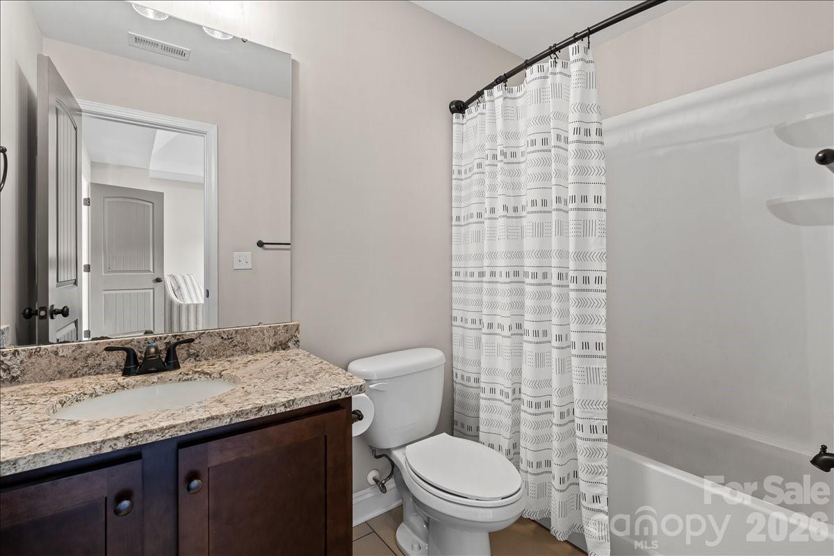 2915 S Point Road Property Photo 39