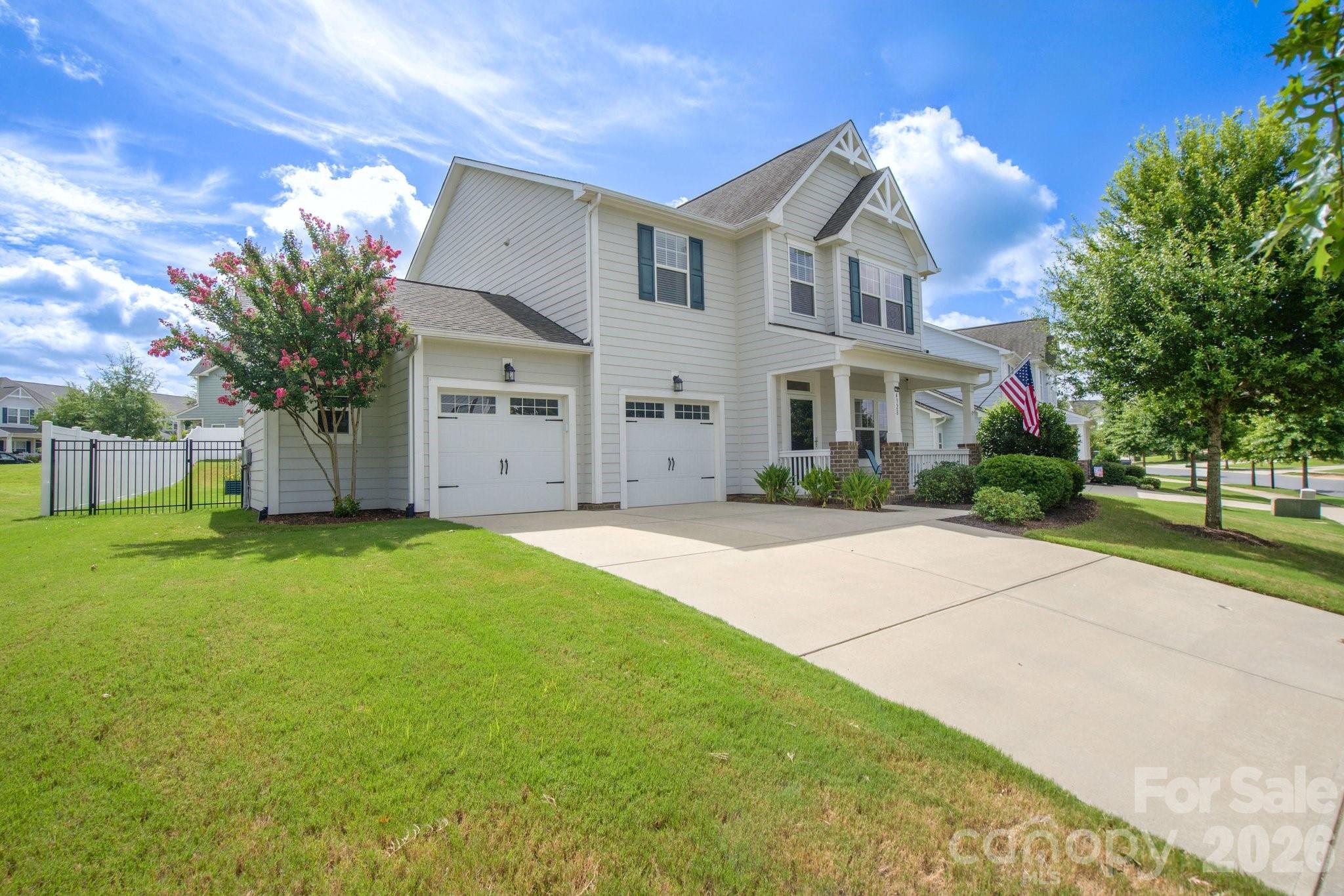 4328 Huntley Glen Drive Property Photo 3