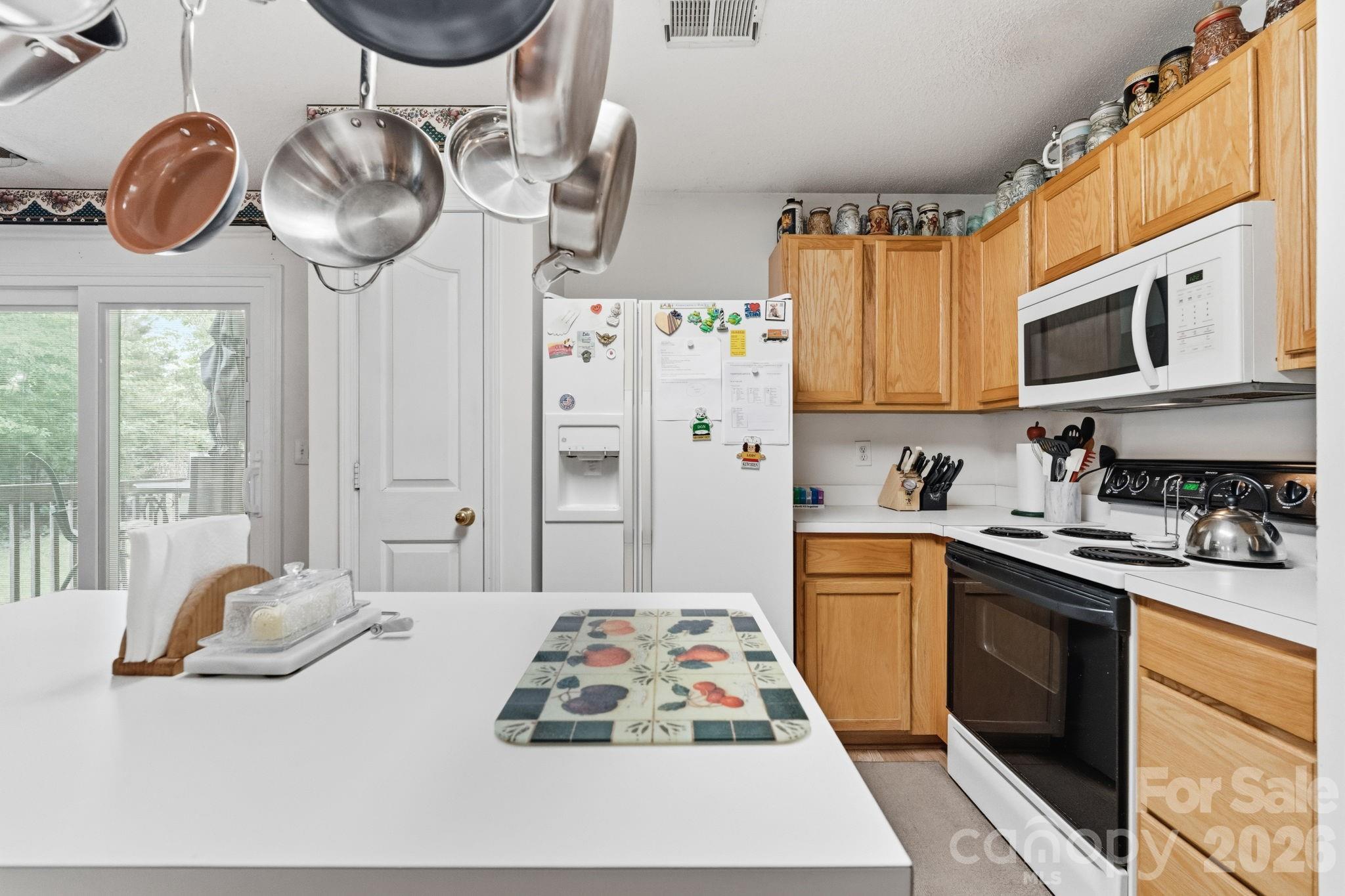 9220 Garnet Field Court Property Photo 13