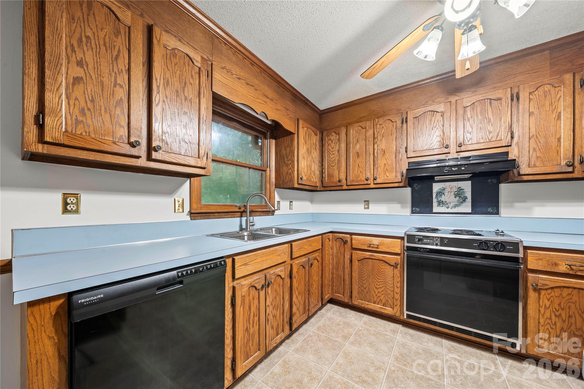 101 Magnolia Drive Property Photo 17