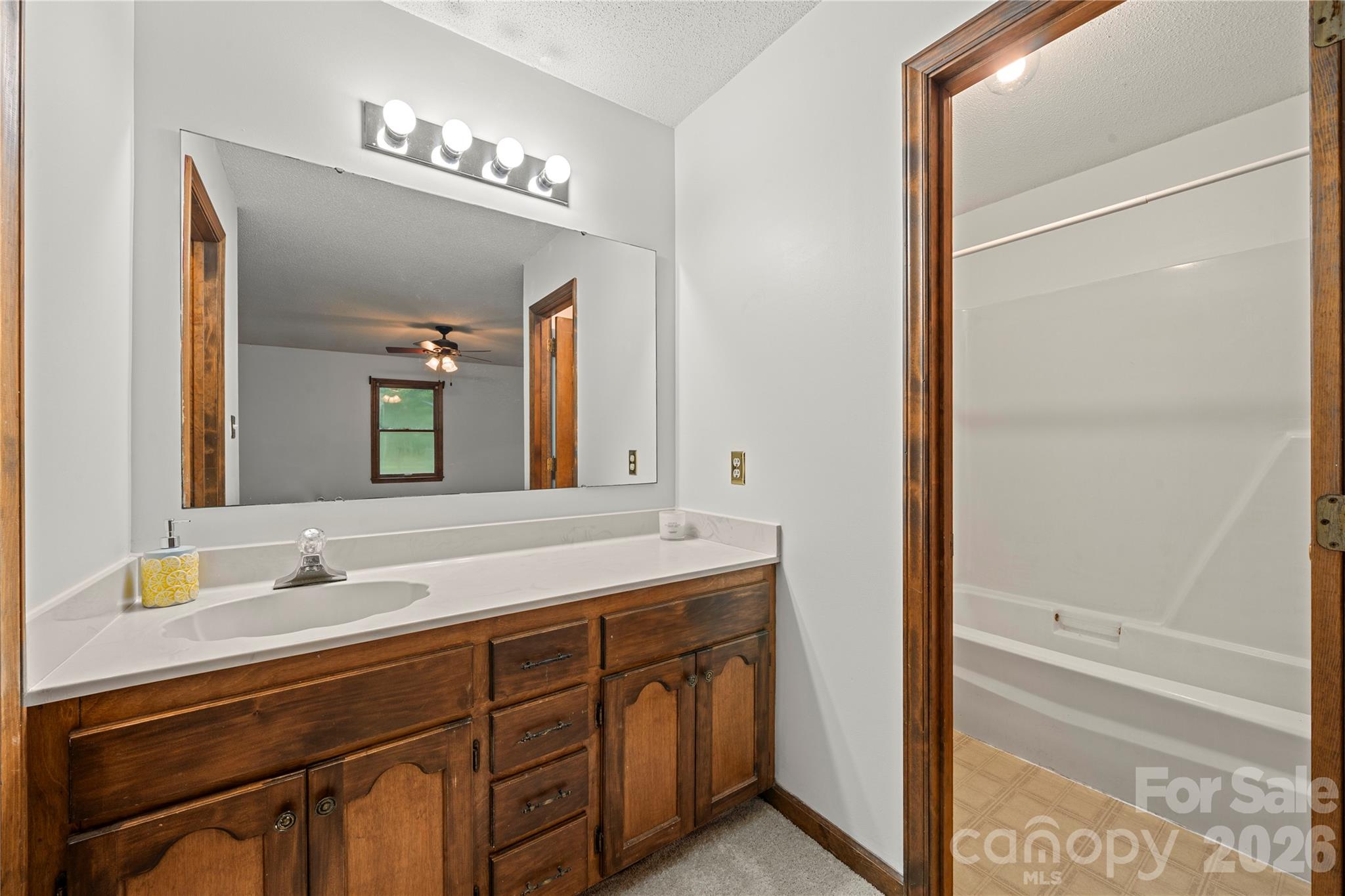 101 Magnolia Drive Property Photo 28
