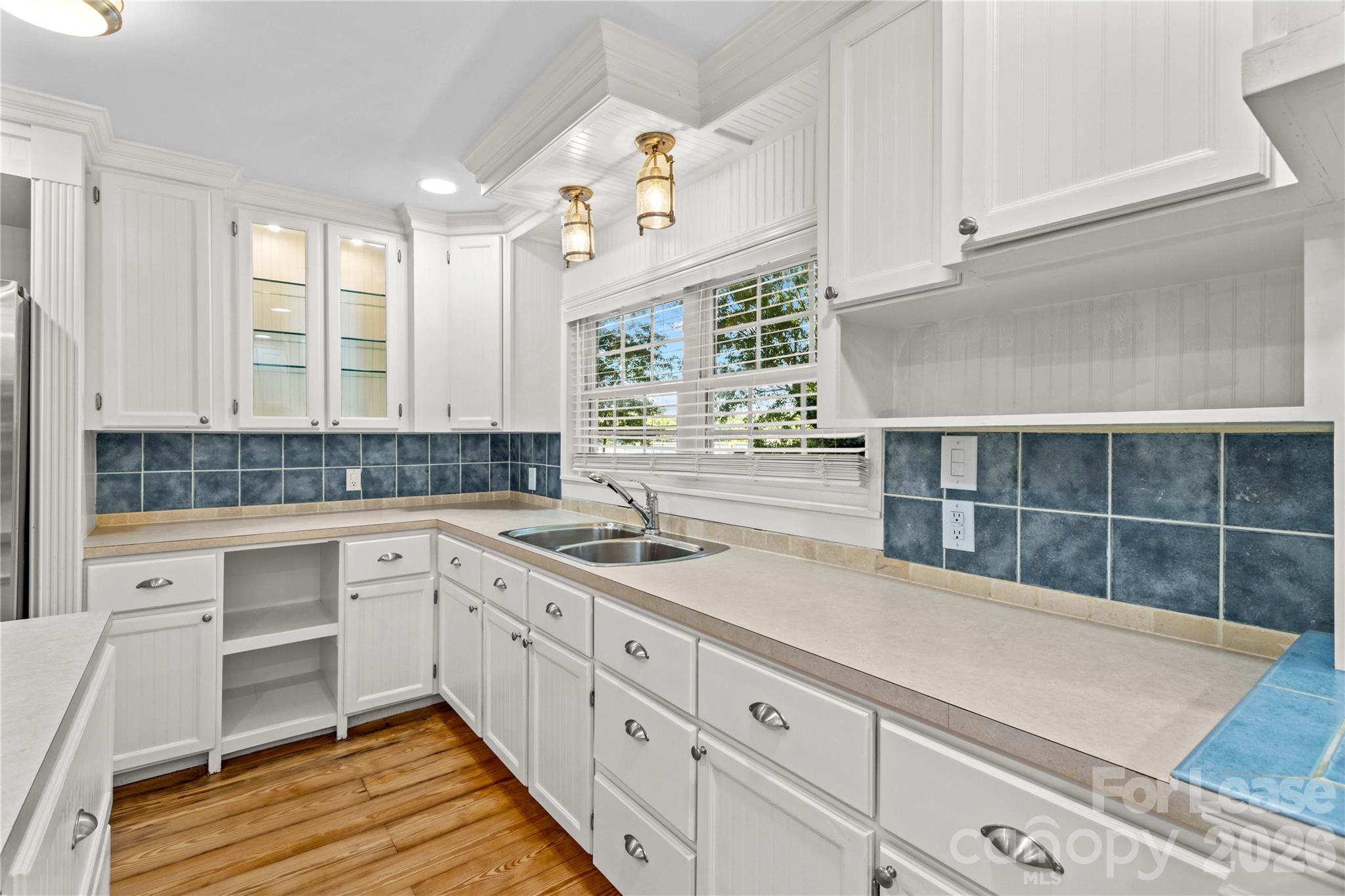 118 Revere Drive Property Photo 16