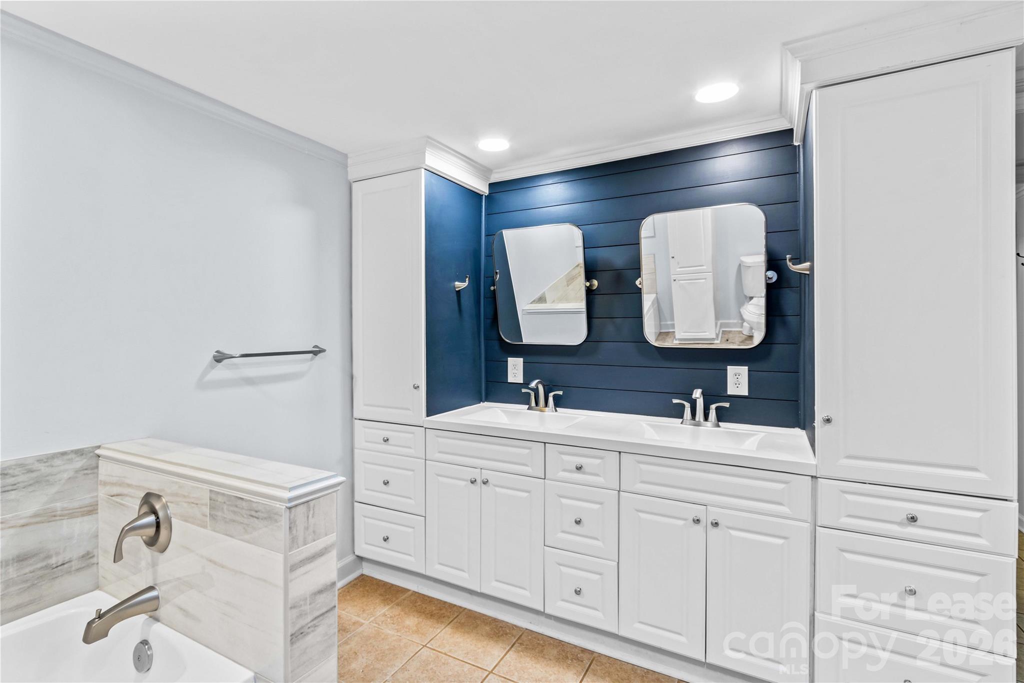 118 Revere Drive Property Photo 28