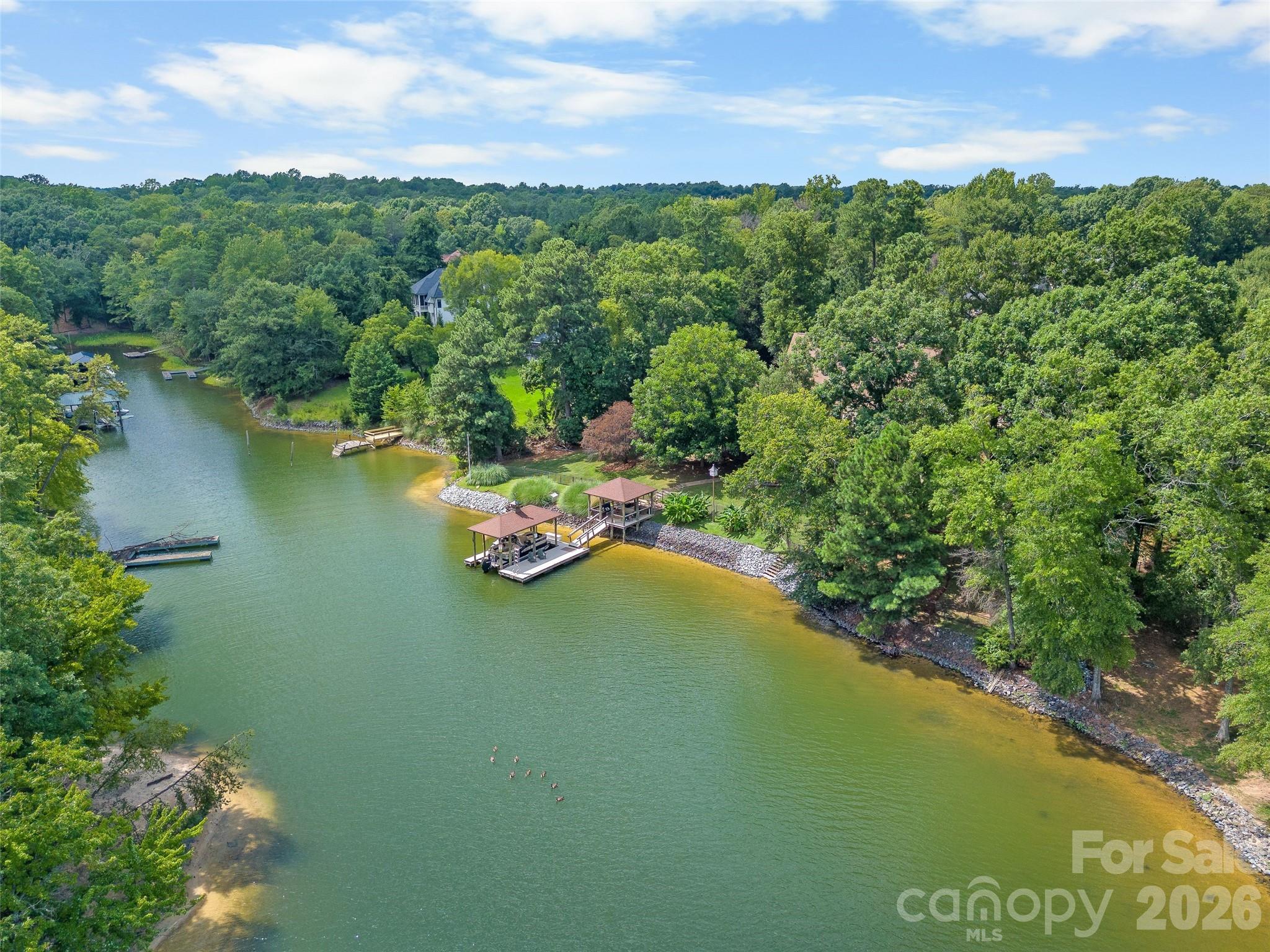 5301 Masons Ferry Road Property Photo 5