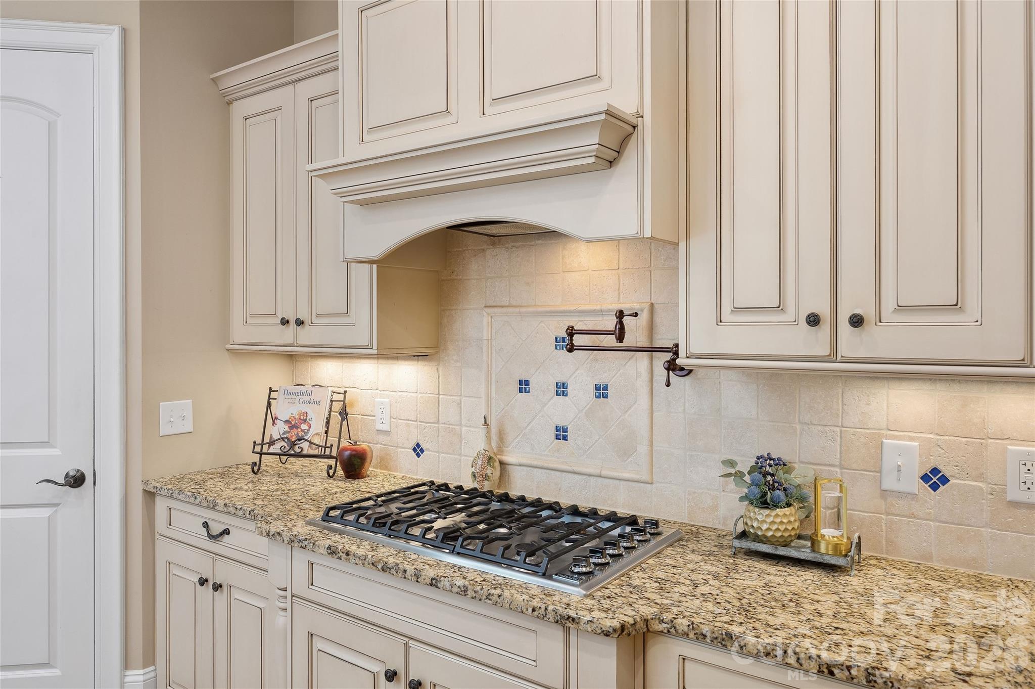 5301 Masons Ferry Road Property Photo 17
