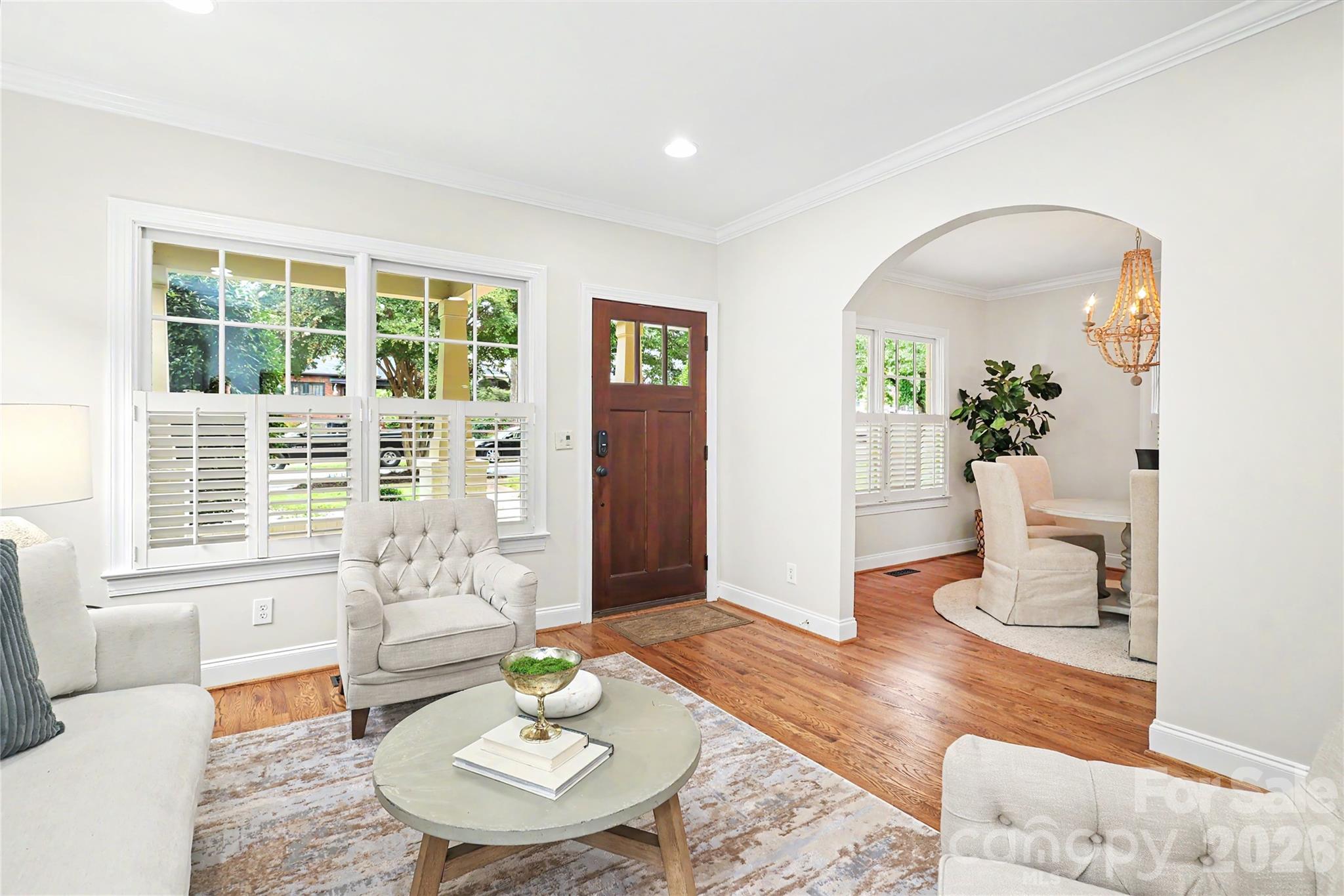 1825 Lombardy Circle Property Photo 6