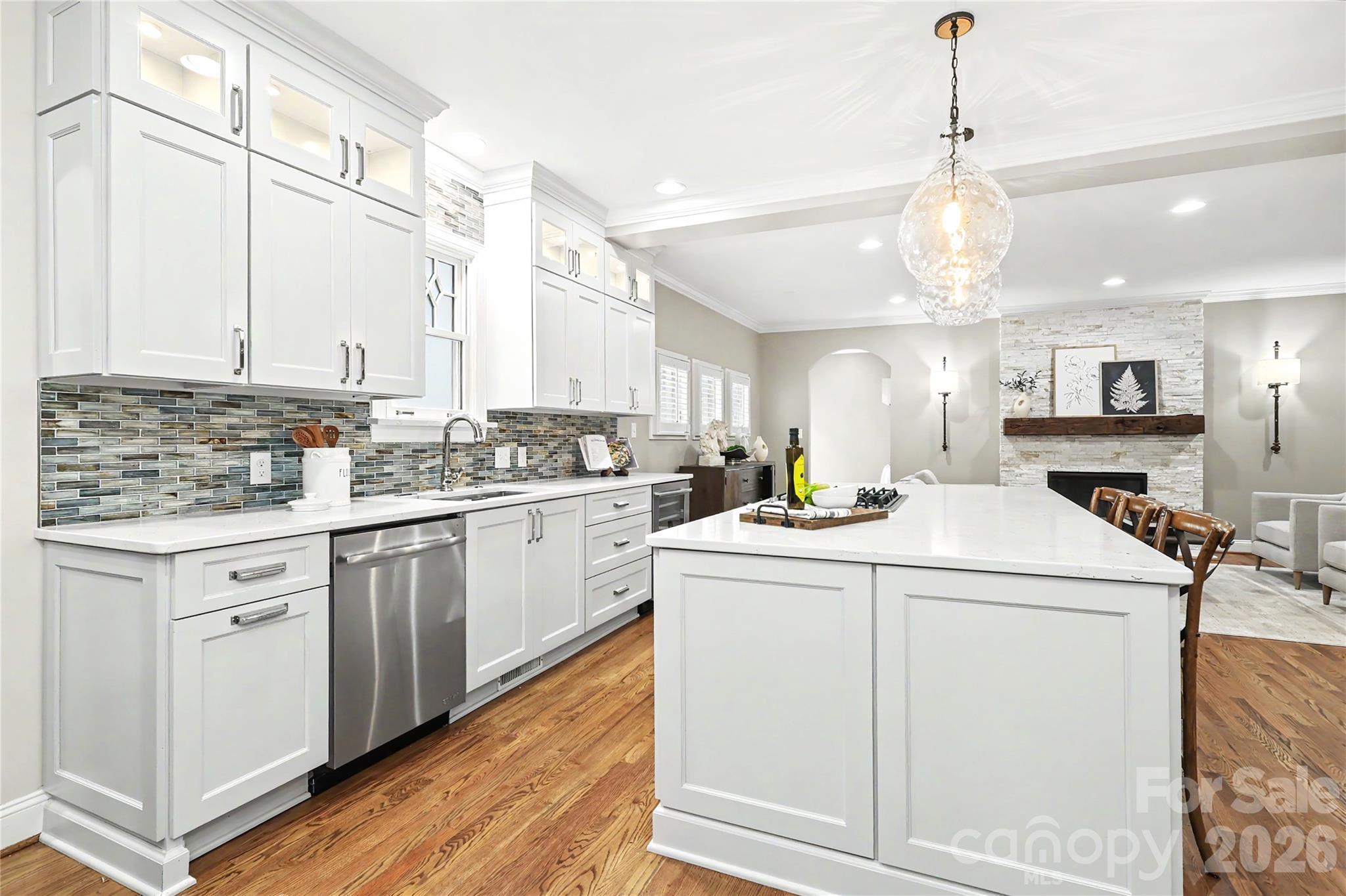 1825 Lombardy Circle Property Photo 9