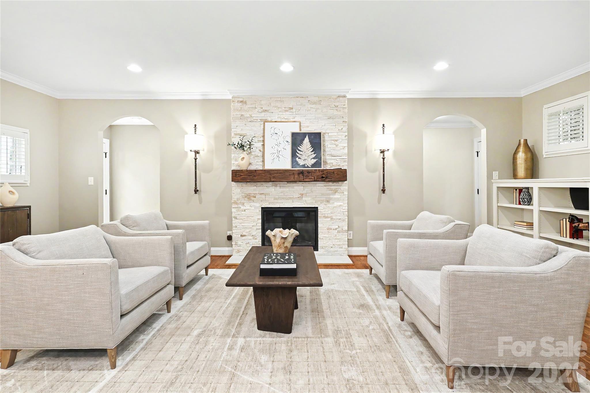 1825 Lombardy Circle Property Photo 20