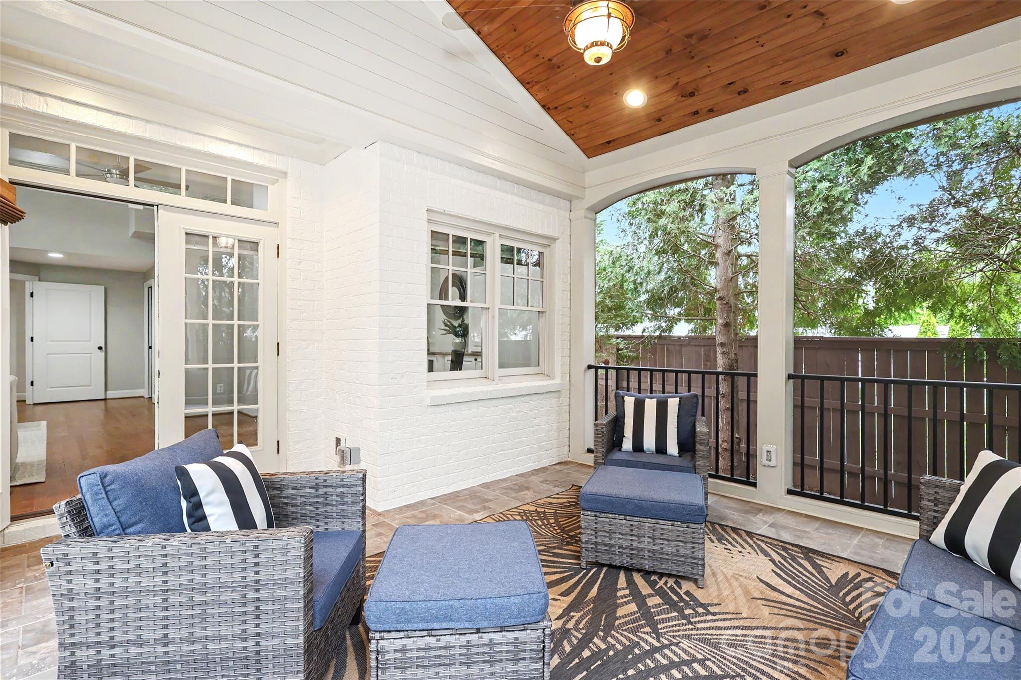 1825 Lombardy Circle Property Photo 31