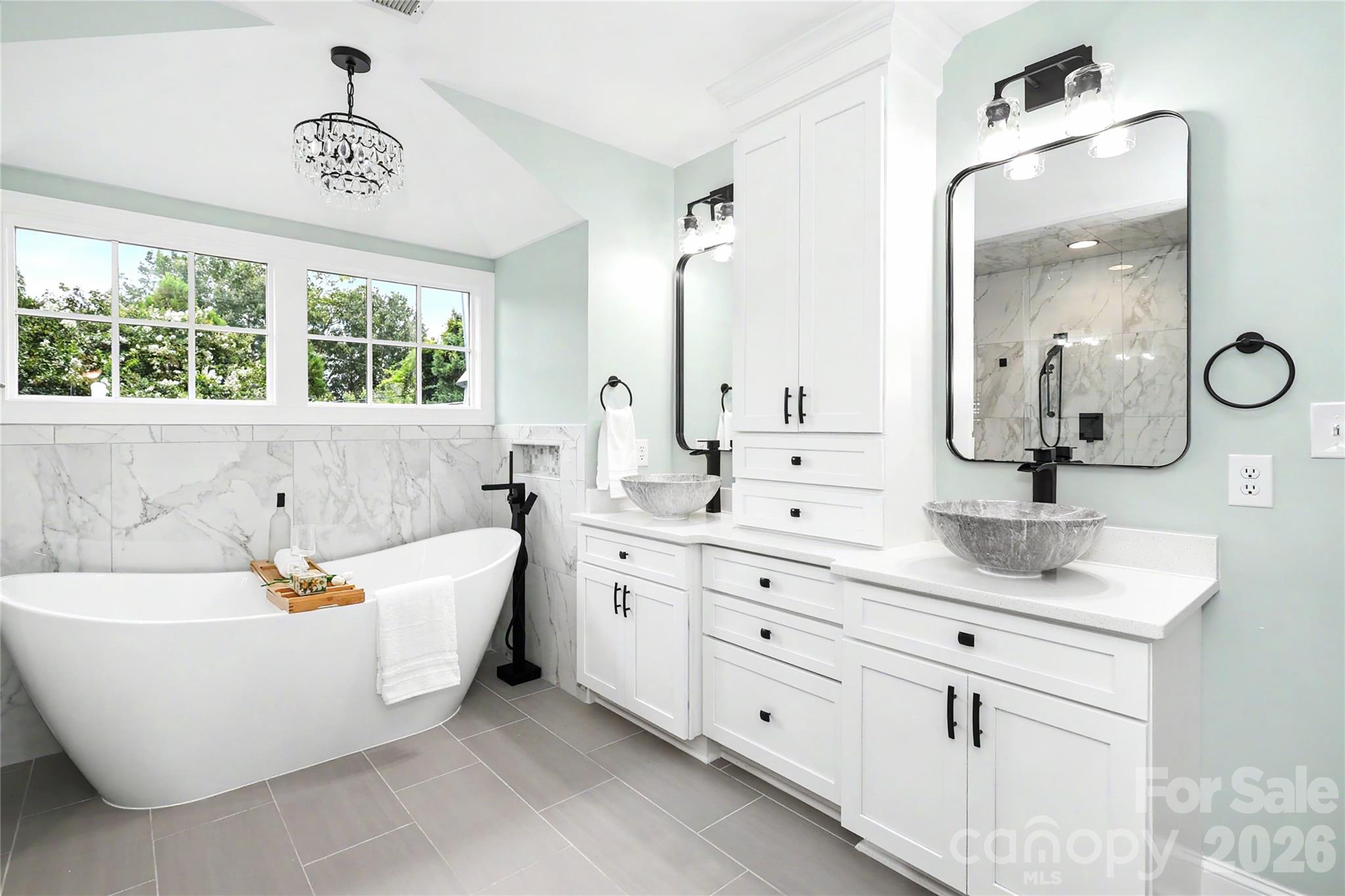 1825 Lombardy Circle Property Photo 35