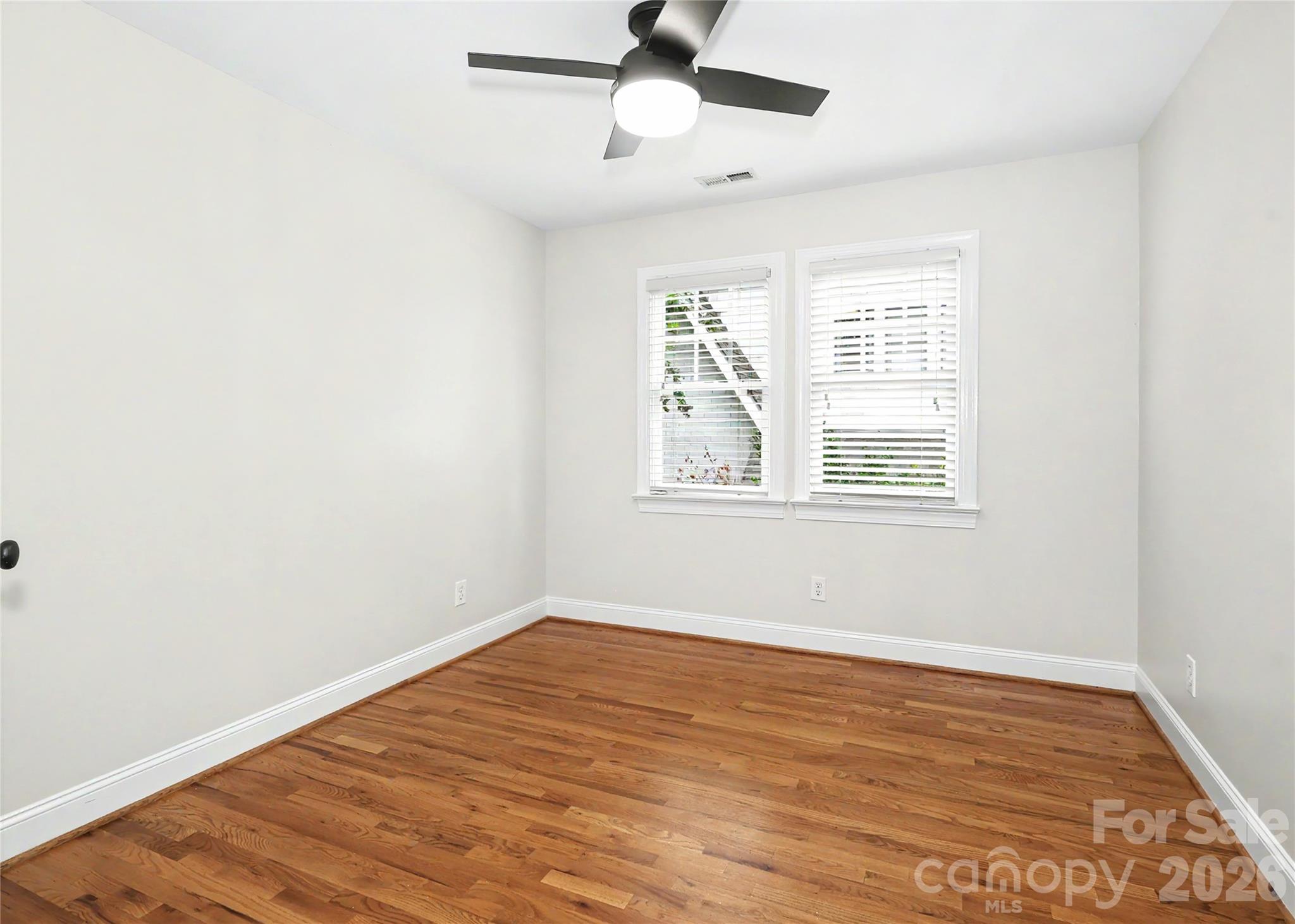 1825 Lombardy Circle Property Photo 39