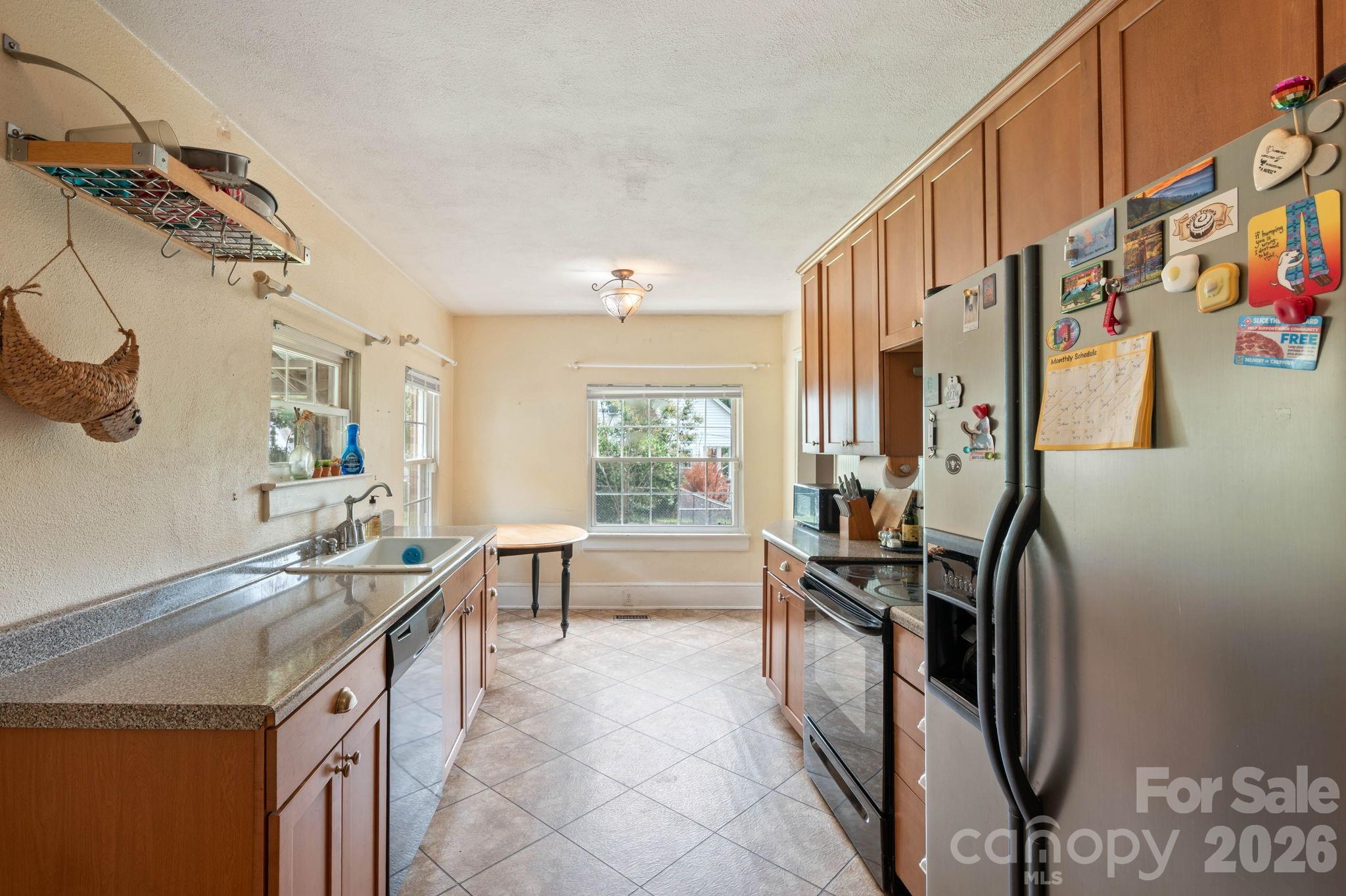 232 Maple Street Property Photo 21