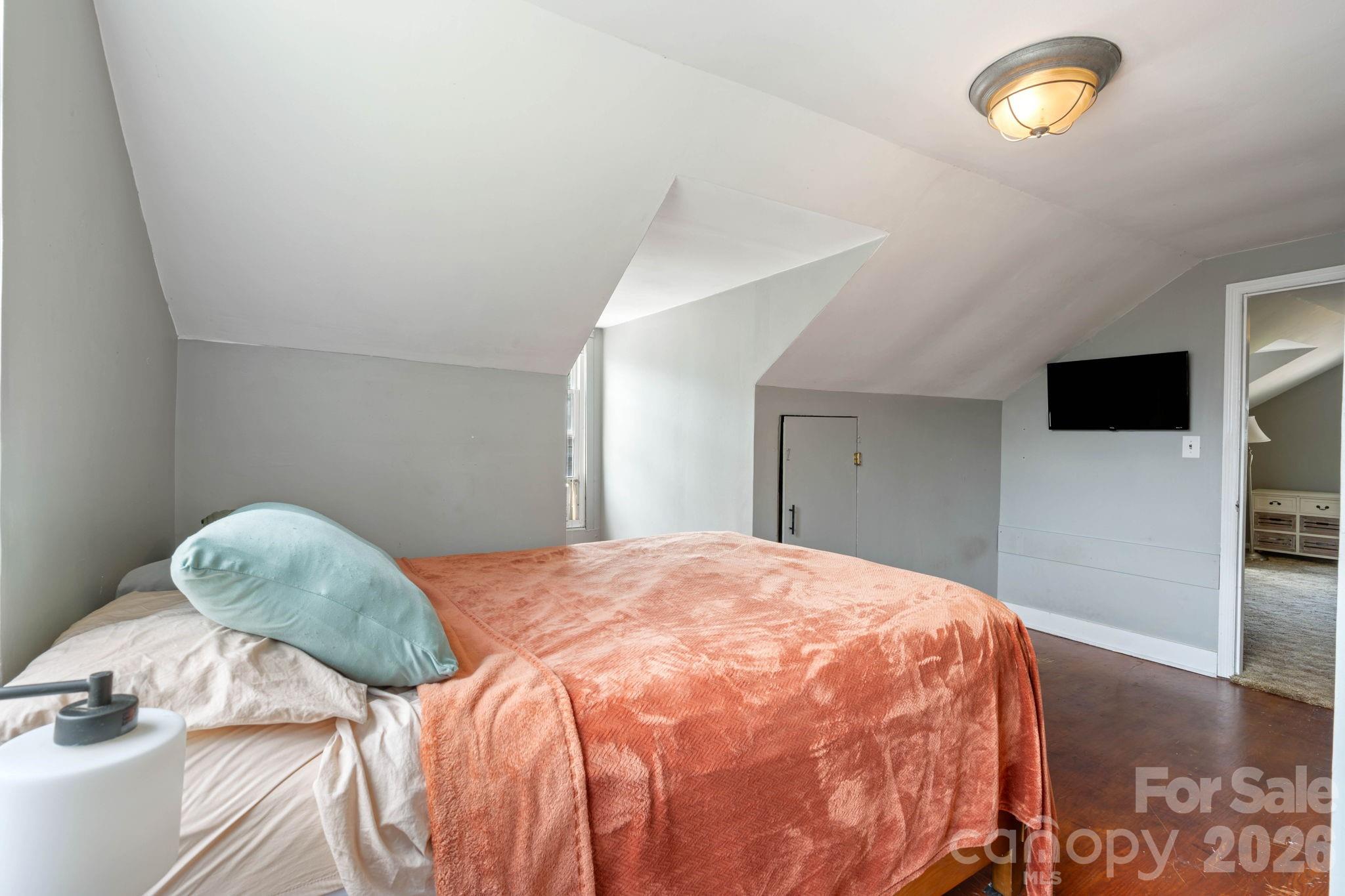 232 Maple Street Property Photo 29