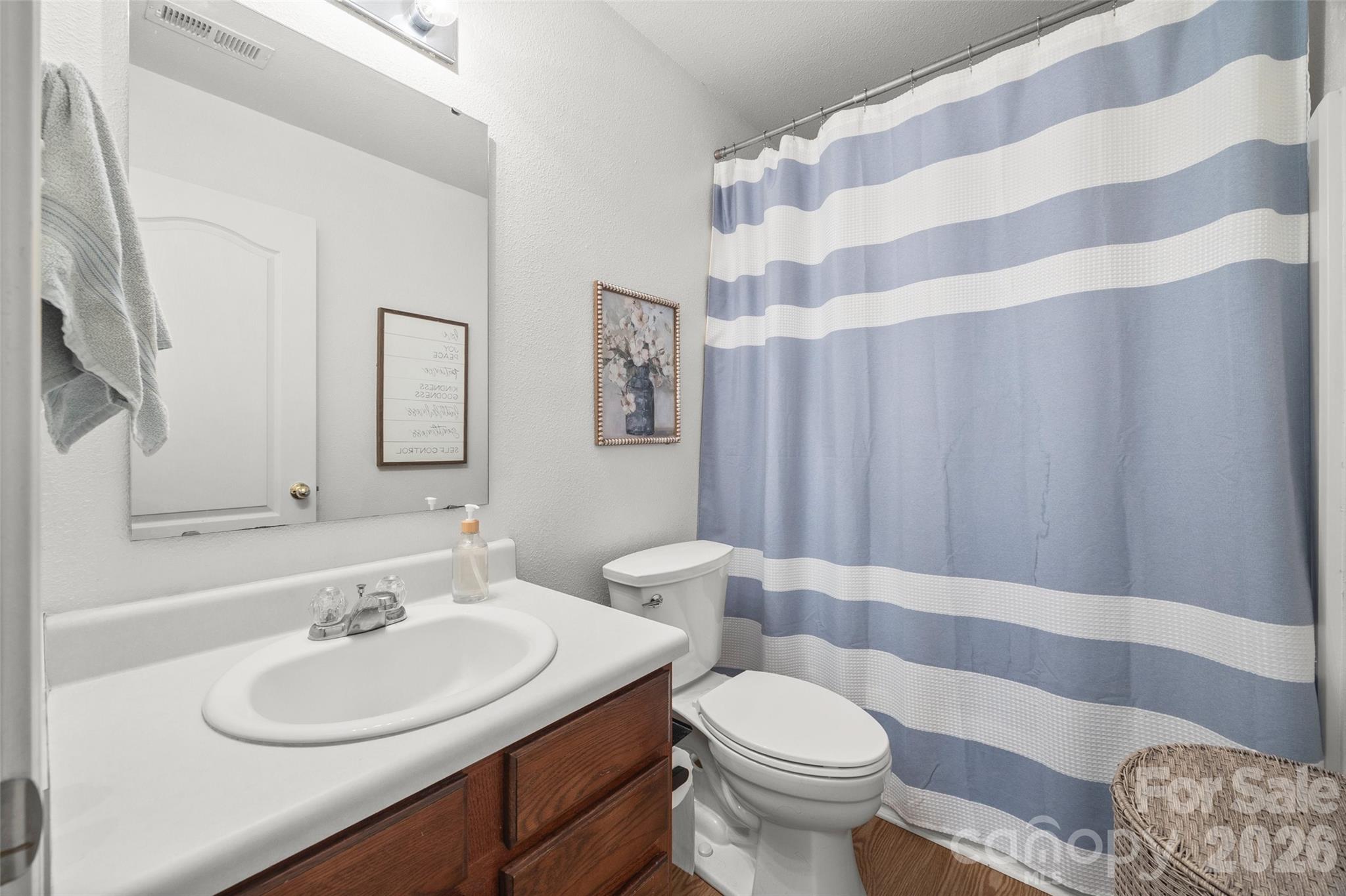 5022 Meanna Drive Property Photo 10