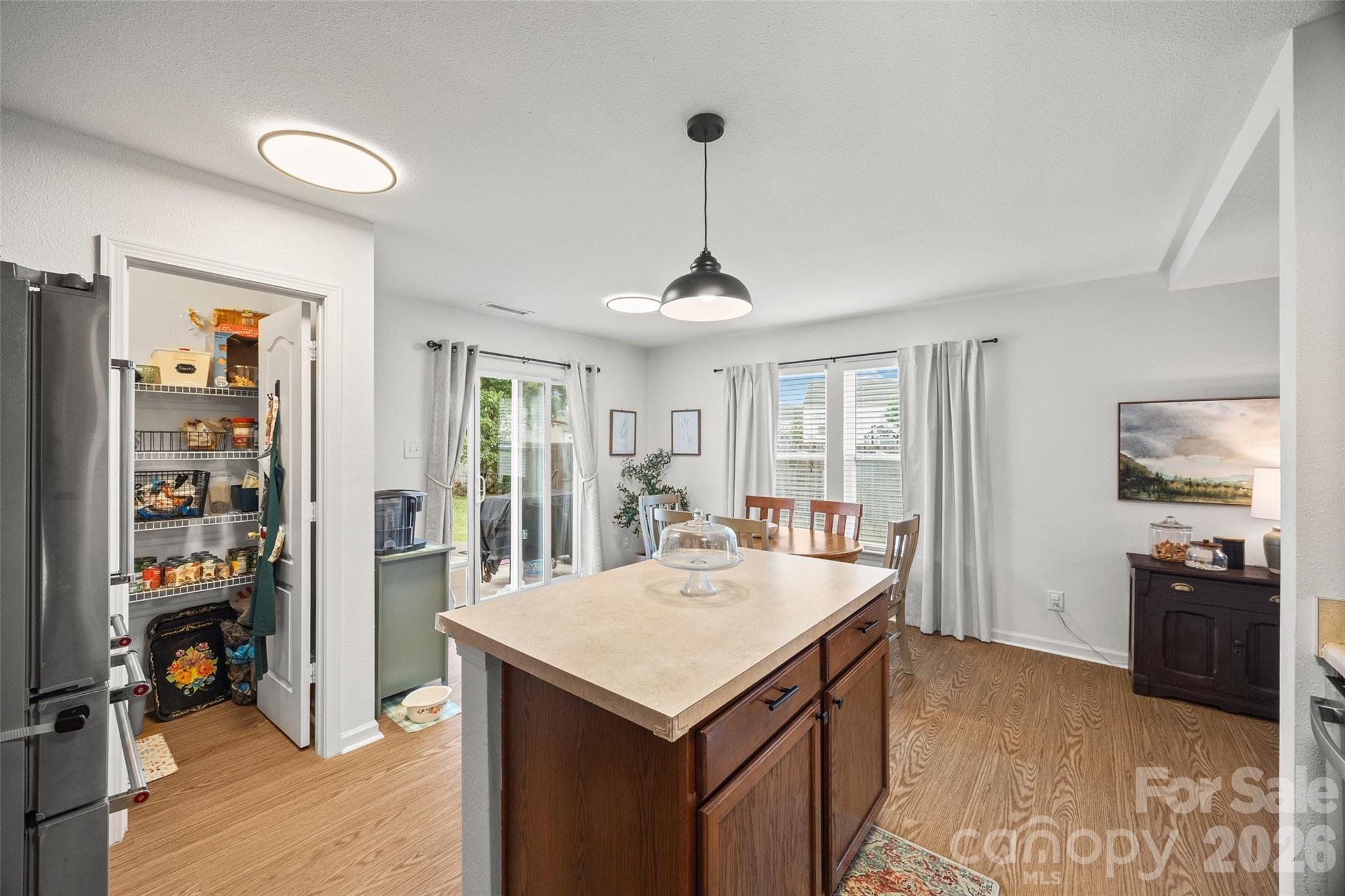 5022 Meanna Drive Property Photo 16