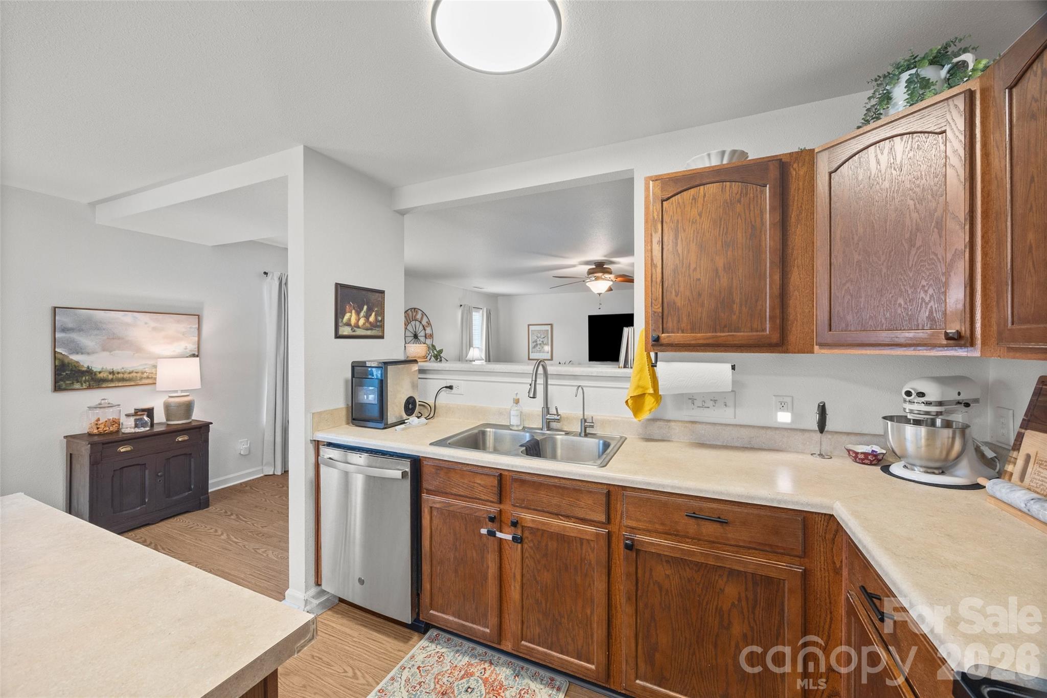 5022 Meanna Drive Property Photo 17