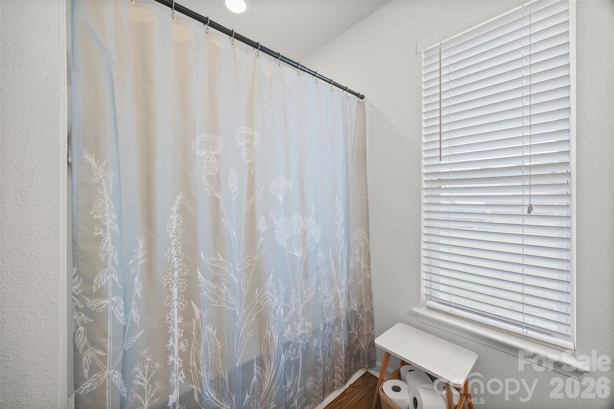5022 Meanna Drive Property Photo 24