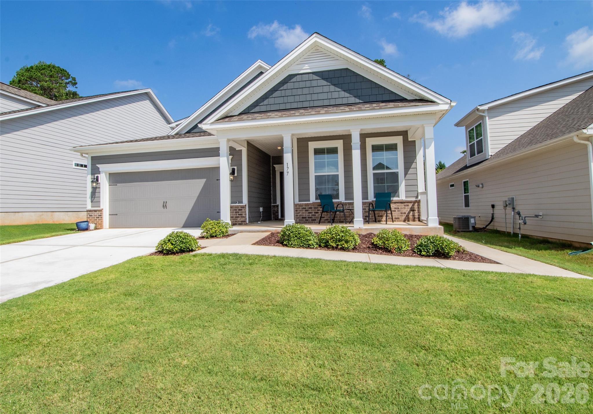 177 Sari Street Property Photo 1