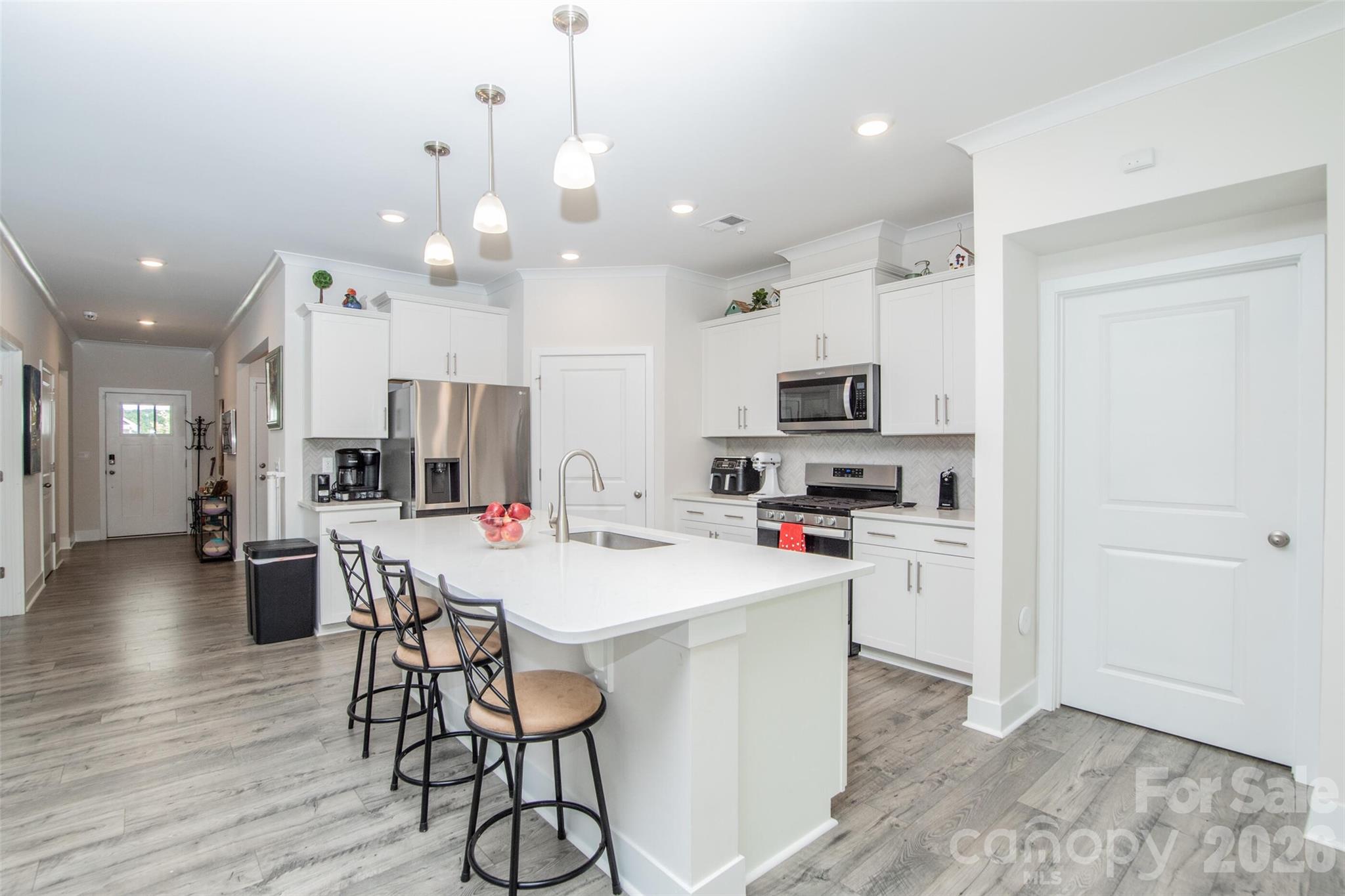 177 Sari Street Property Photo 8