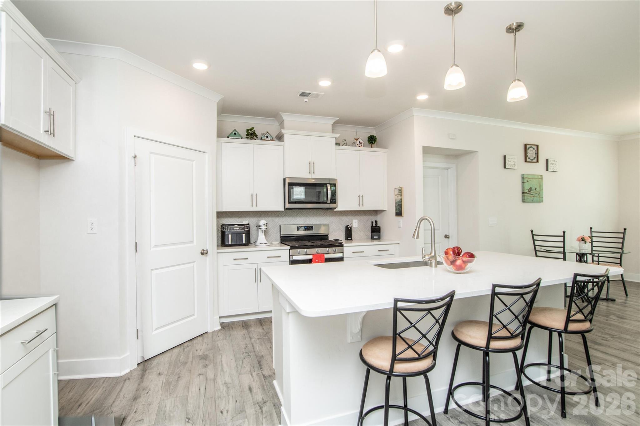 177 Sari Street Property Photo 9