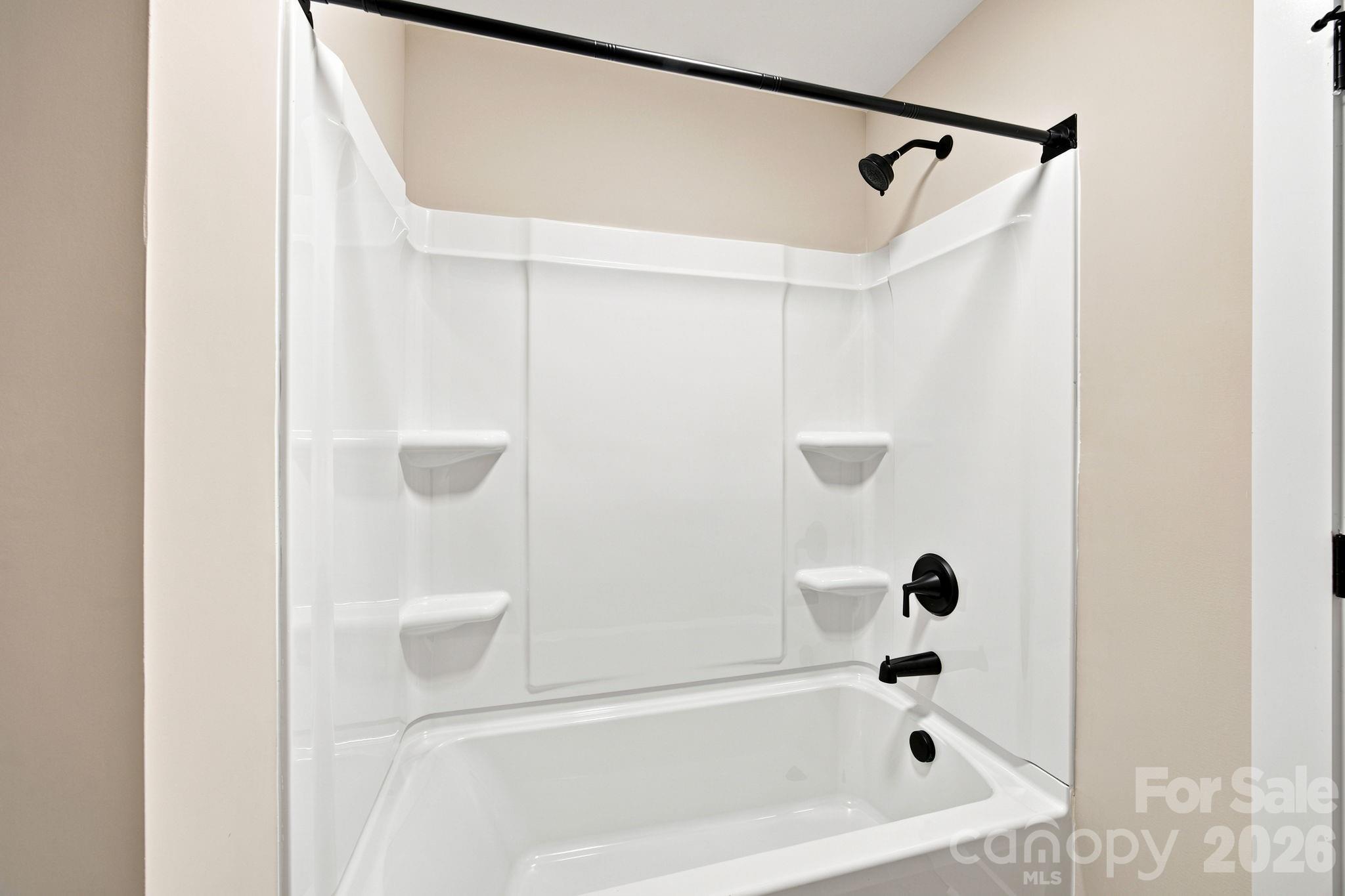 312 North Street Property Photo 26