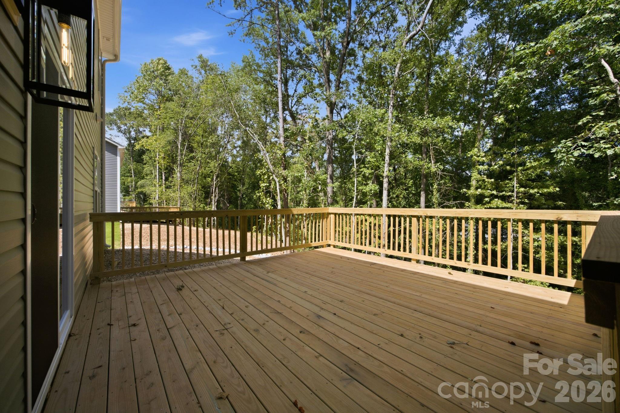 312 North Street Property Photo 33