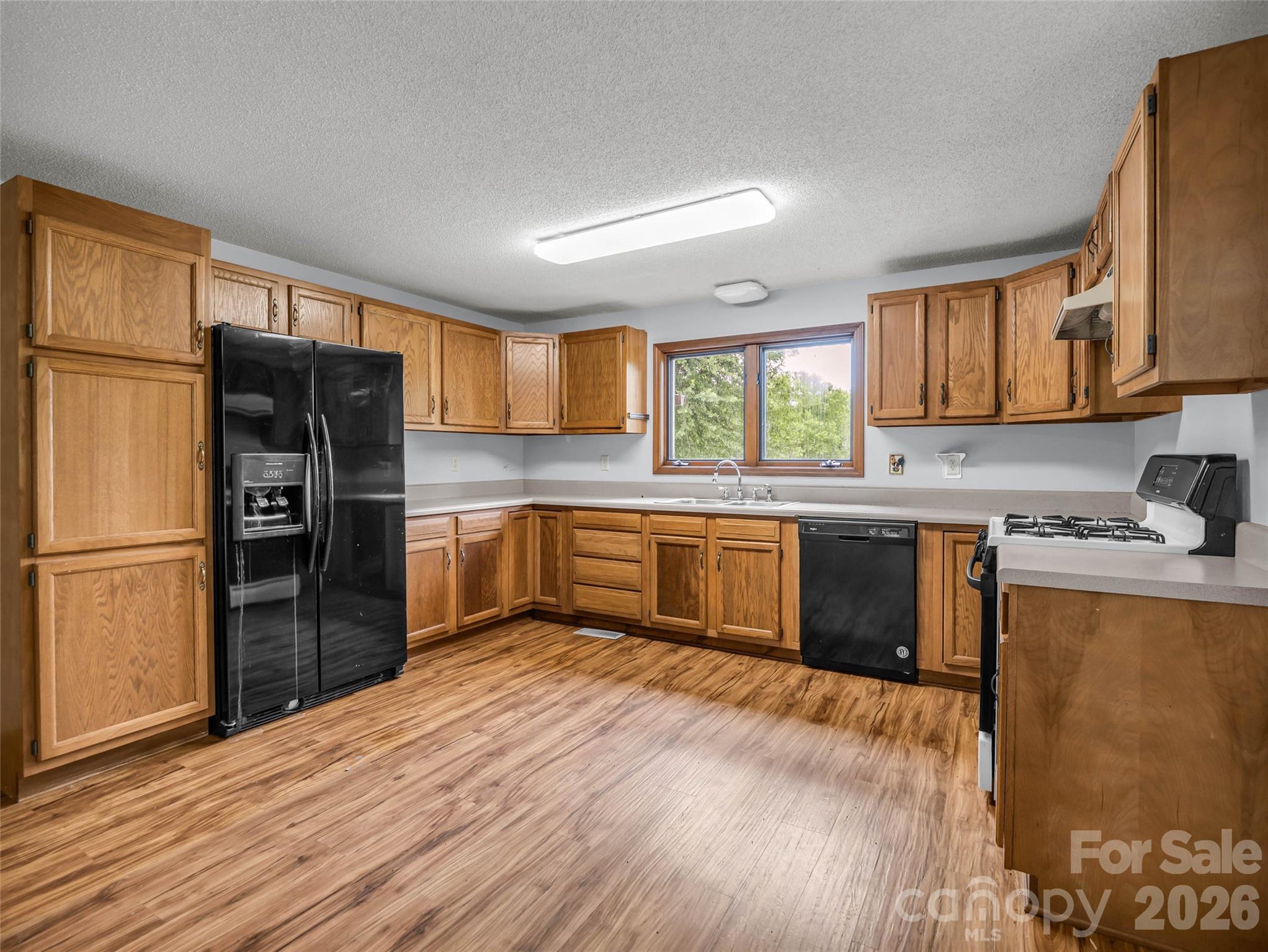 1870 Palmer Road Property Photo 23