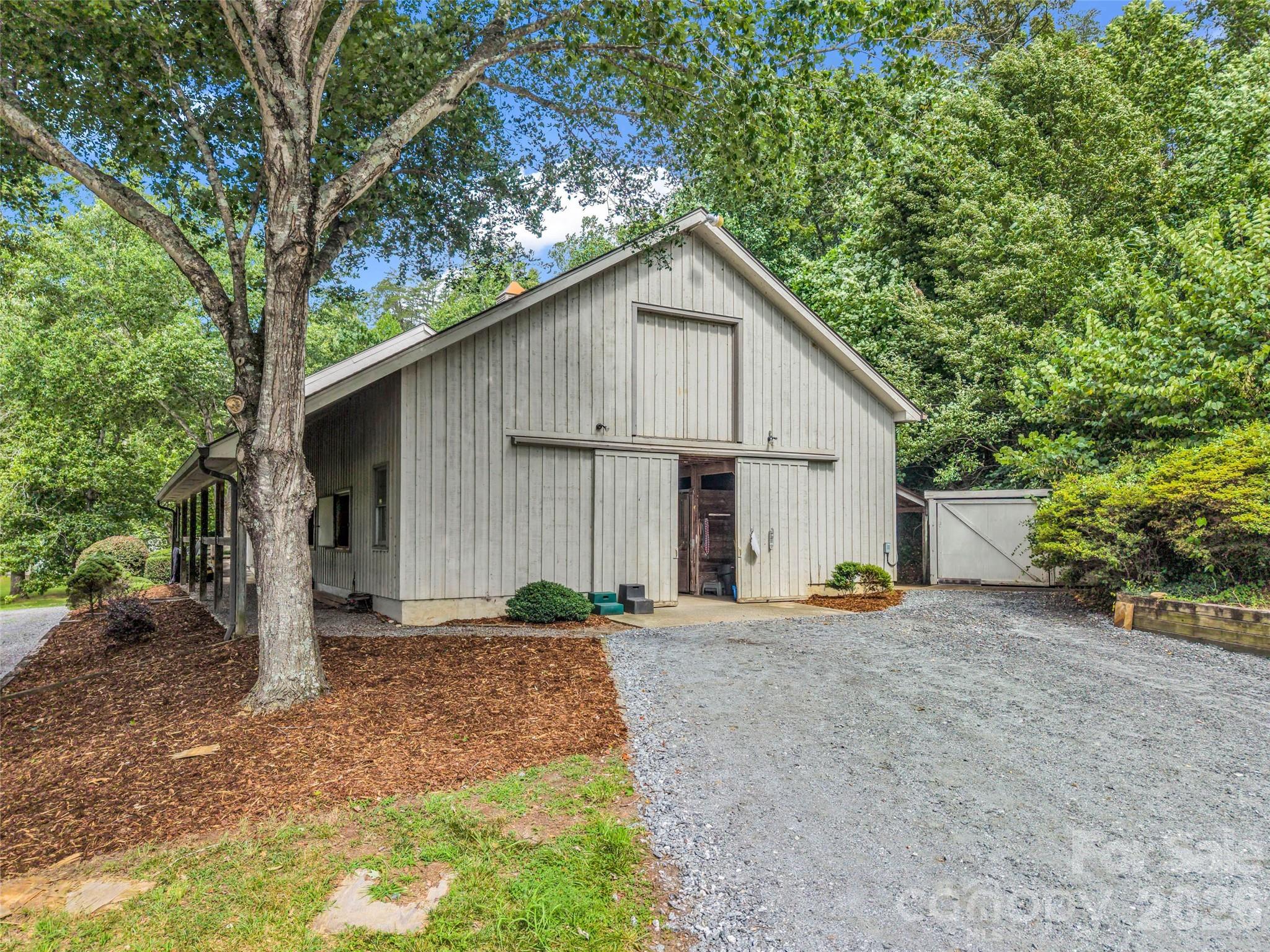 1870 Palmer Road Property Photo 29