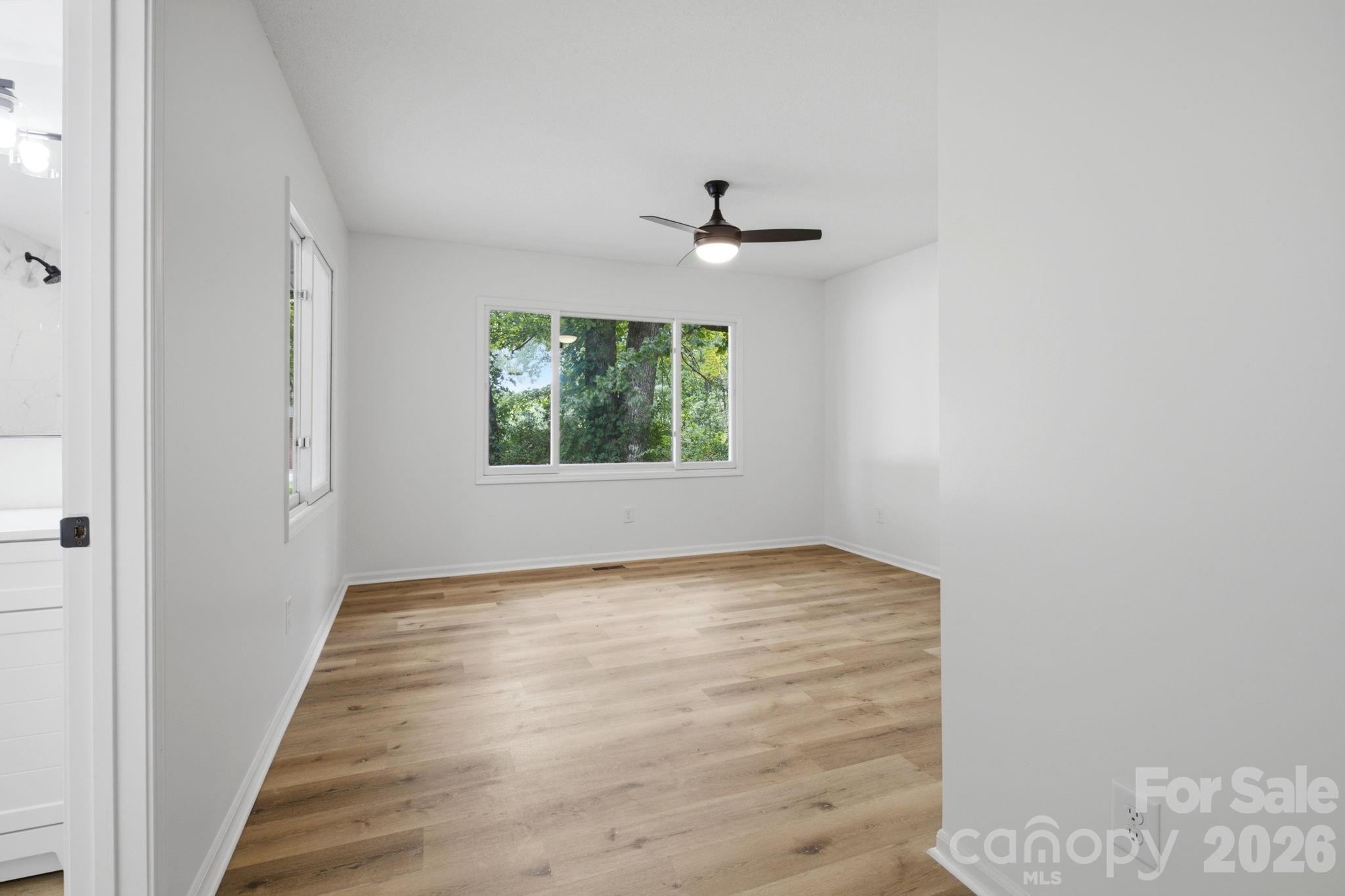 5396 Stonewood Drive Property Photo 16