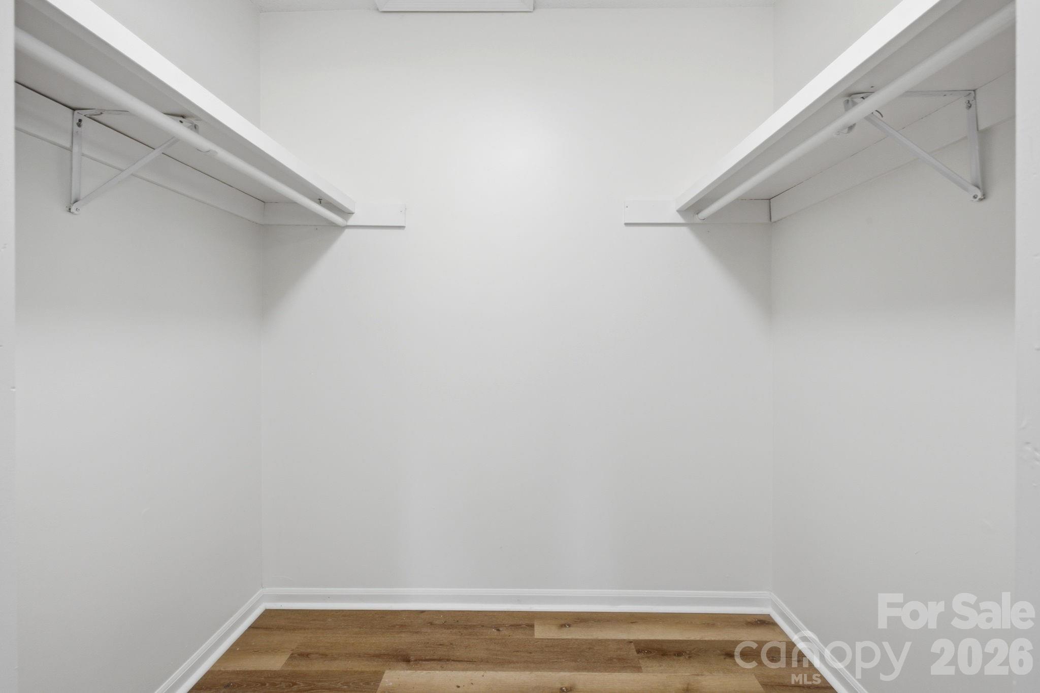 5396 Stonewood Drive Property Photo 20