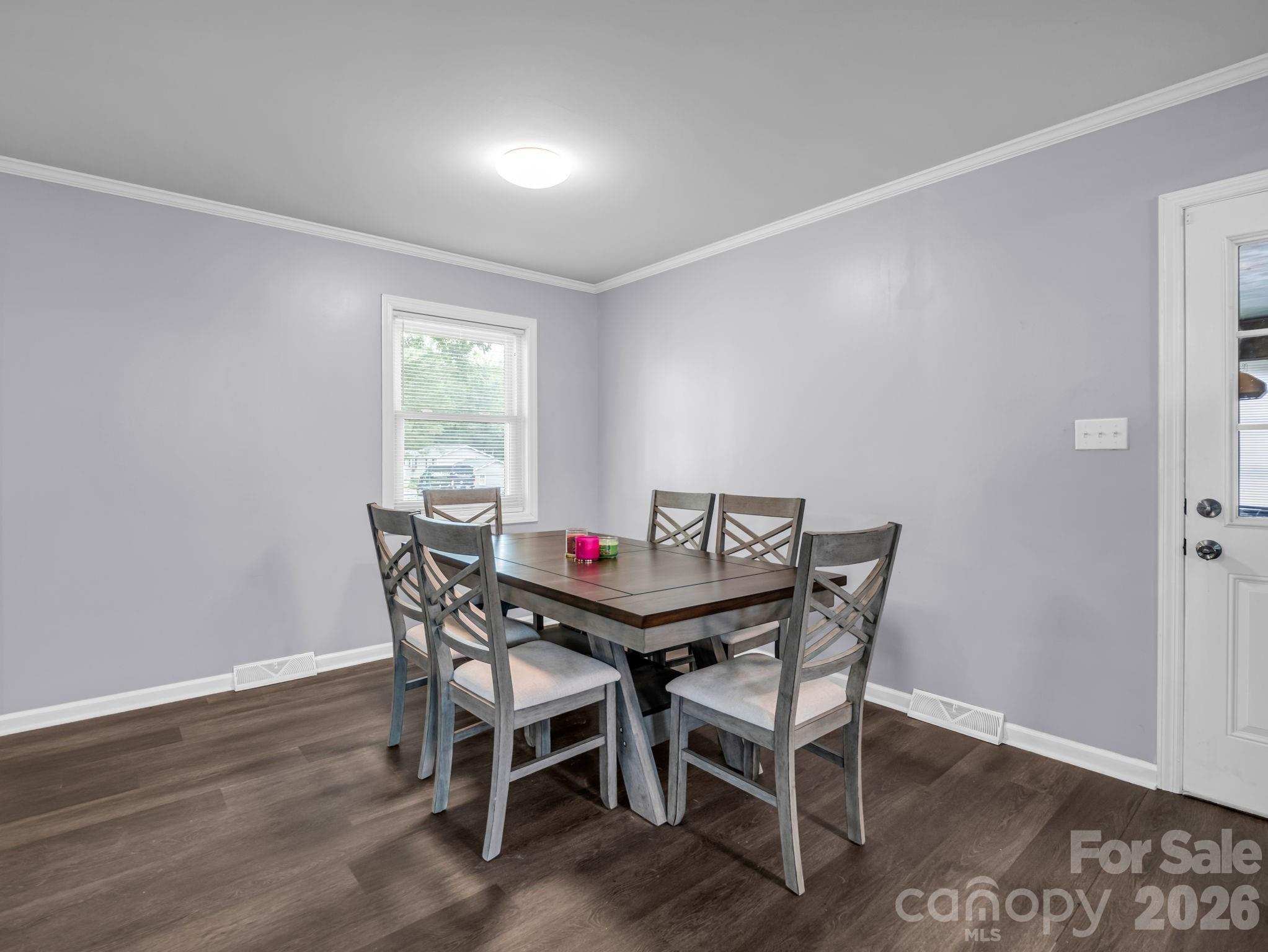 2044 Helen Drive Property Photo 12