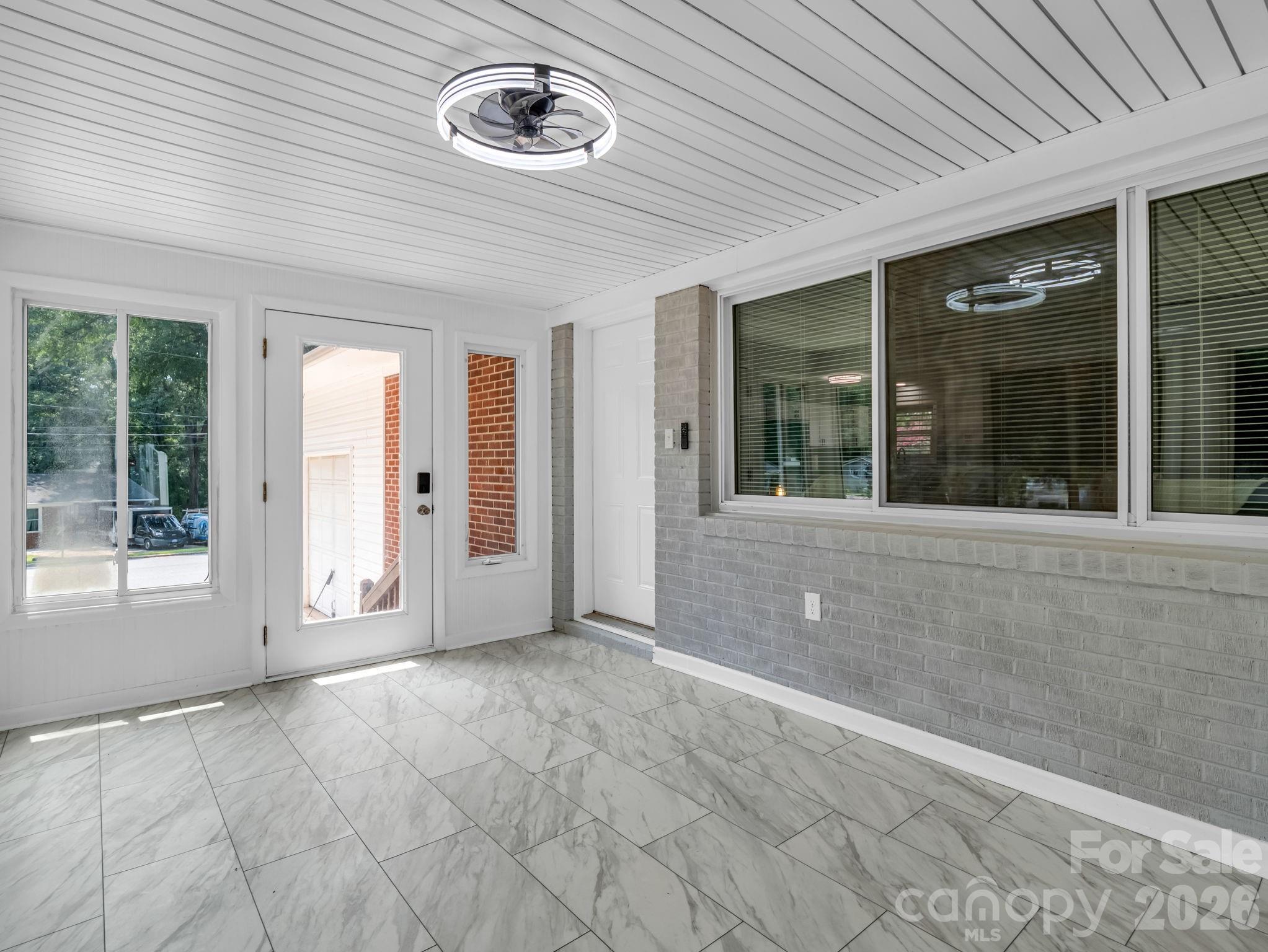 2044 Helen Drive Property Photo 27