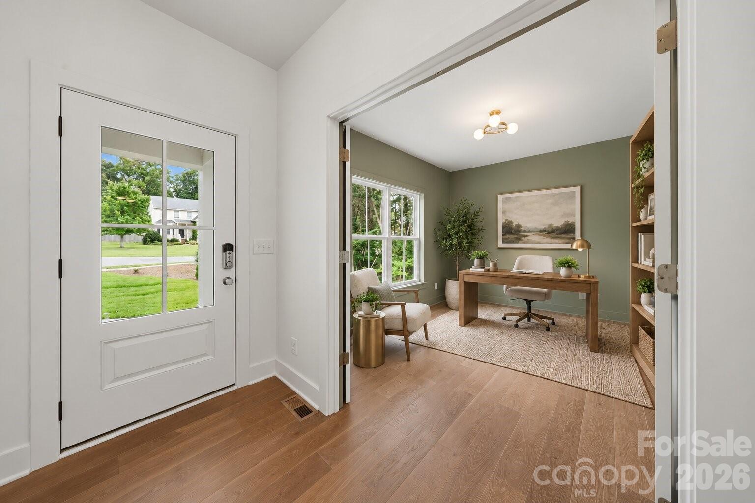 2311 Chateau Court Property Photo 5