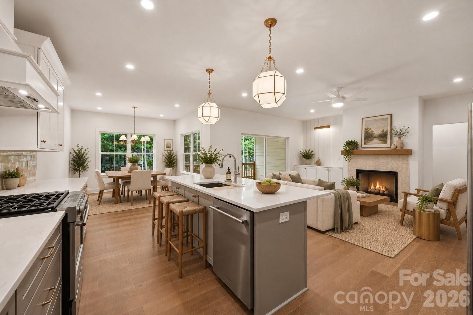 2311 Chateau Court Property Photo 15