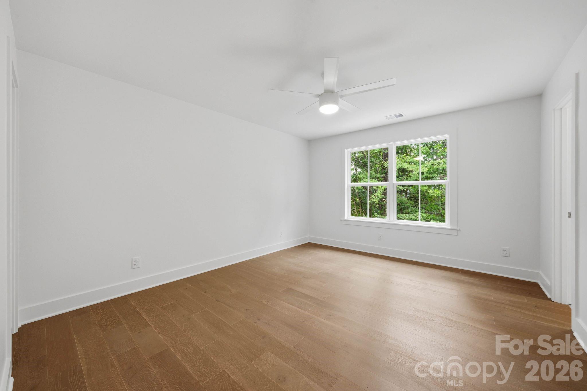 2311 Chateau Court Property Photo 37