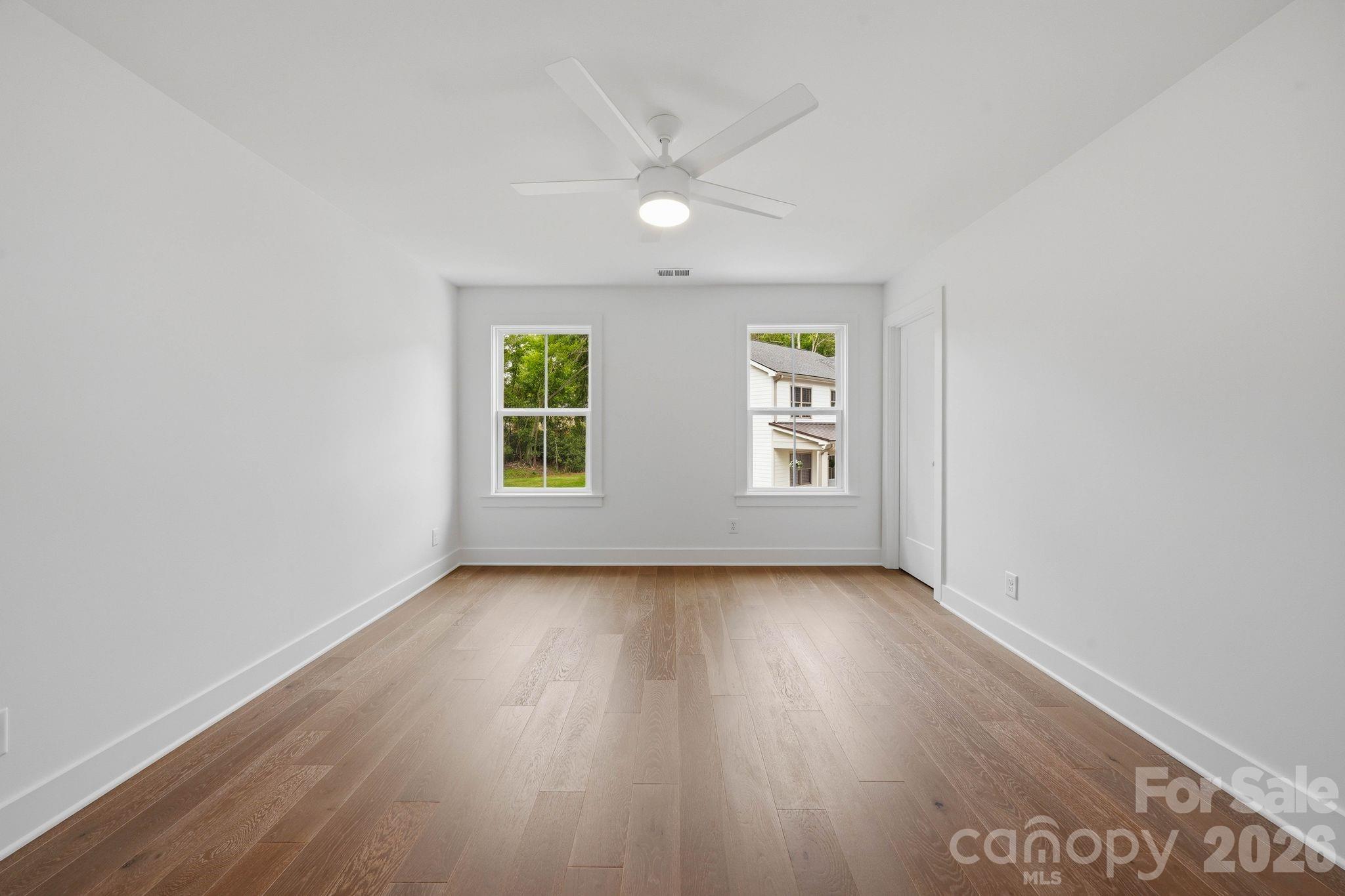2311 Chateau Court Property Photo 41