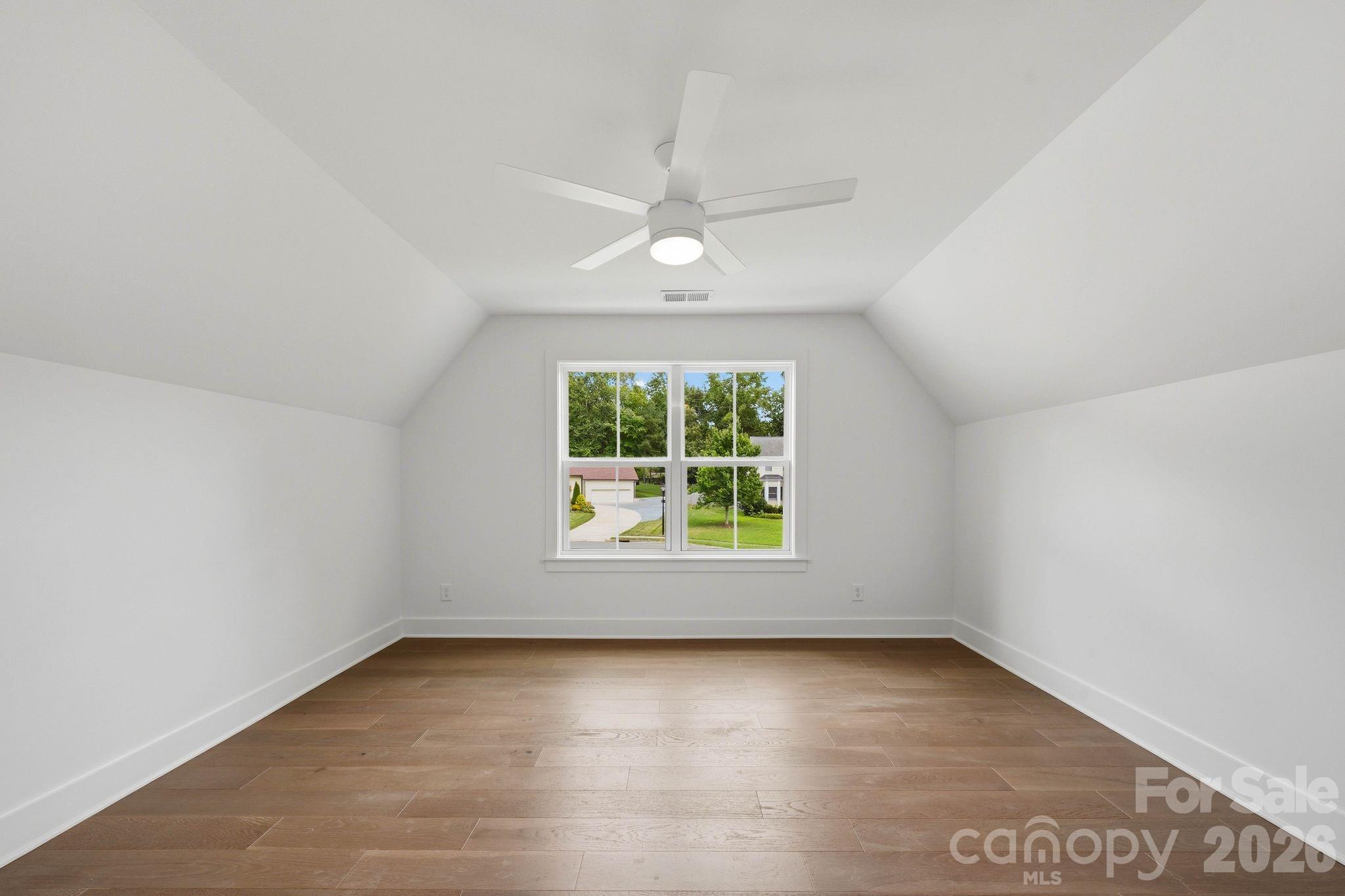 2311 Chateau Court Property Photo 43