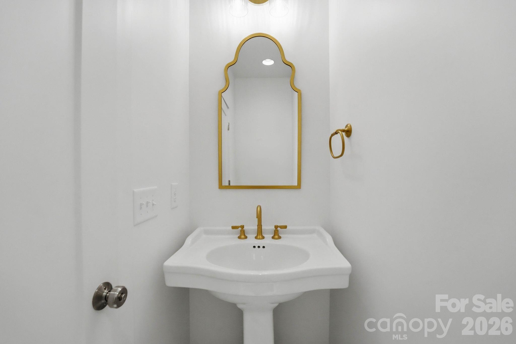 2315 Chateau Court Property Photo 29