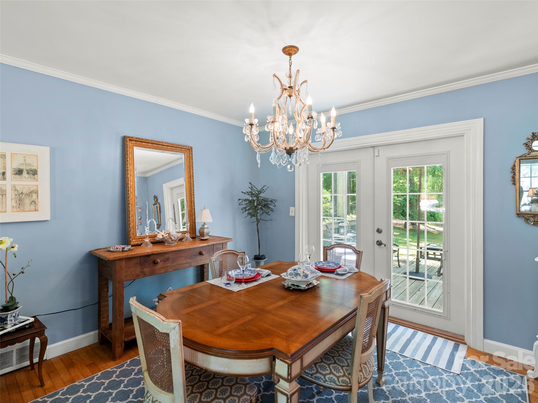 20 S Oak Forest Drive Property Photo 11