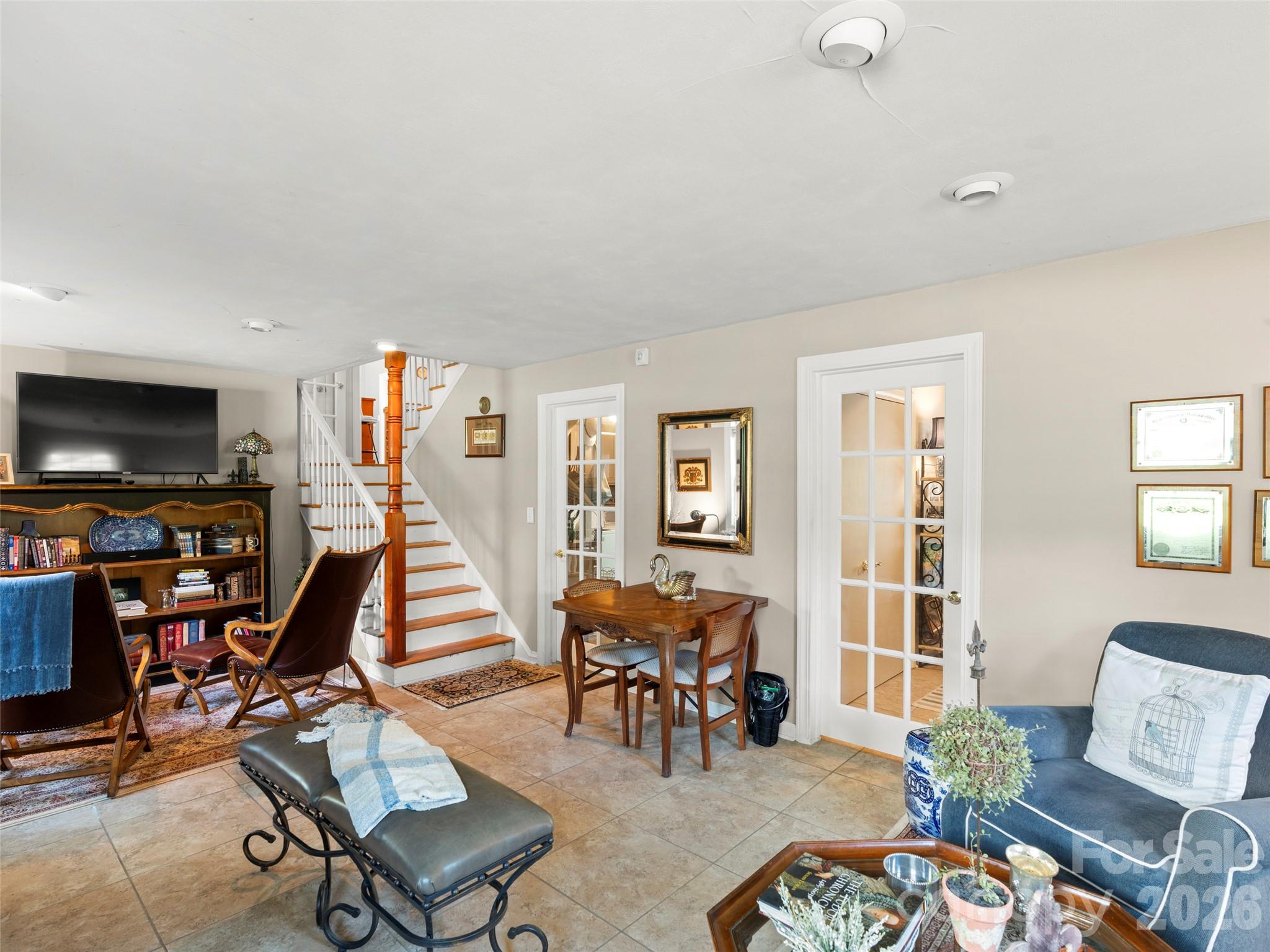 20 S Oak Forest Drive Property Photo 15