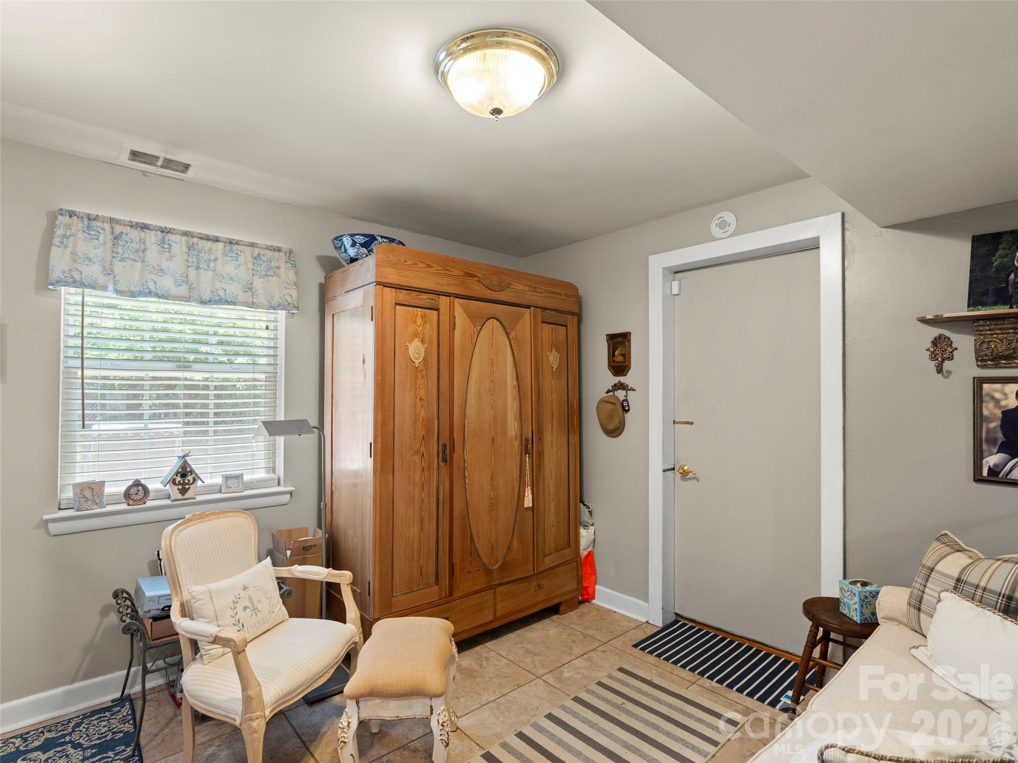 20 S Oak Forest Drive Property Photo 19