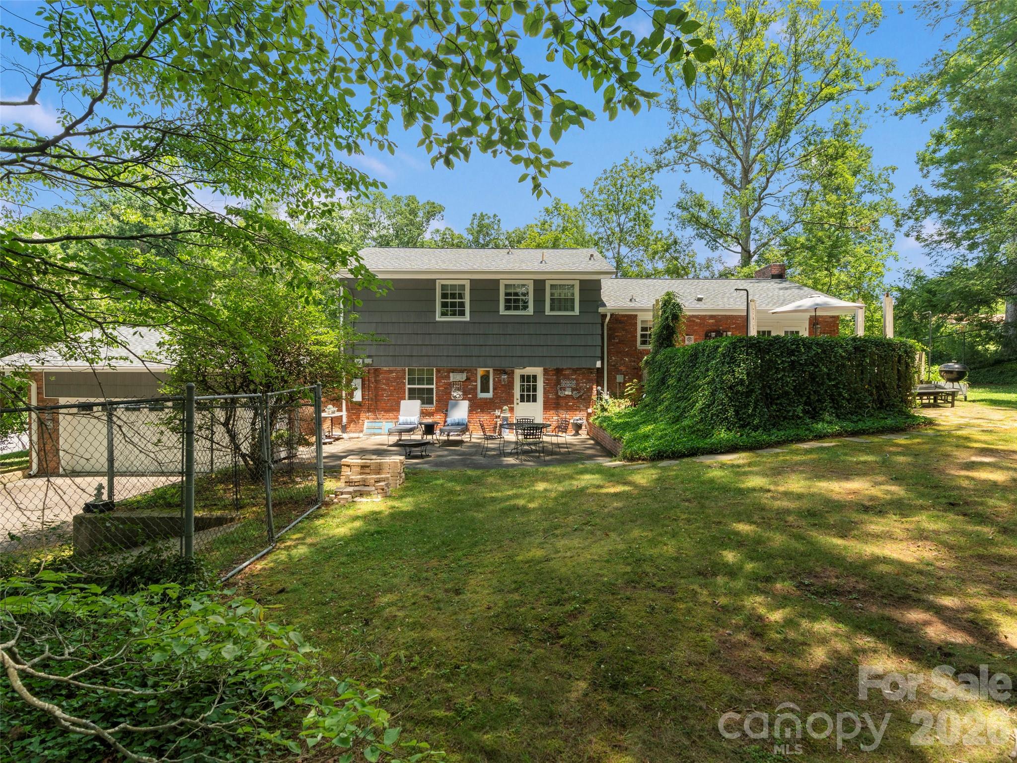 20 S Oak Forest Drive Property Photo 27