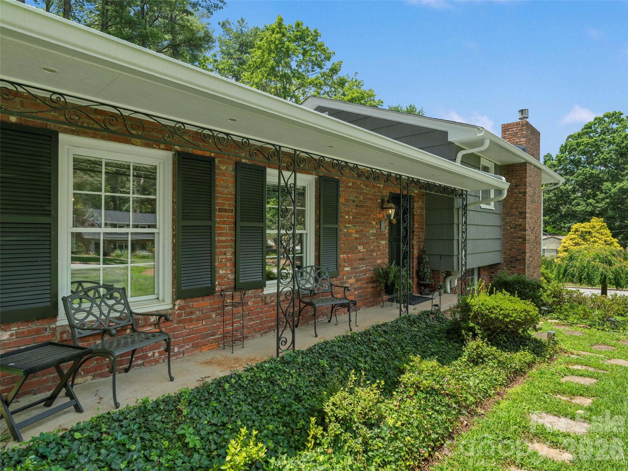 20 S Oak Forest Drive Property Photo 32