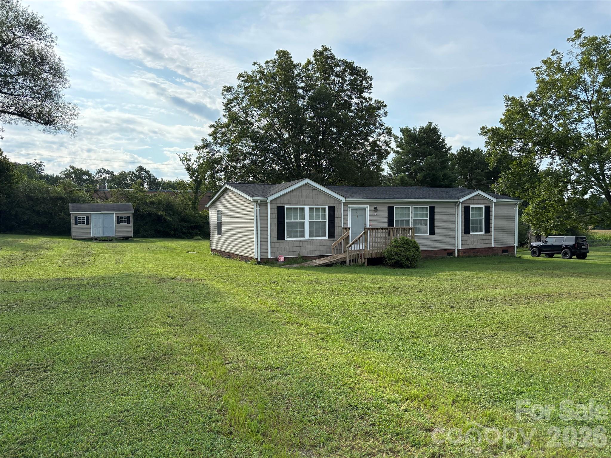 93 Ervin Lane Property Photo 1