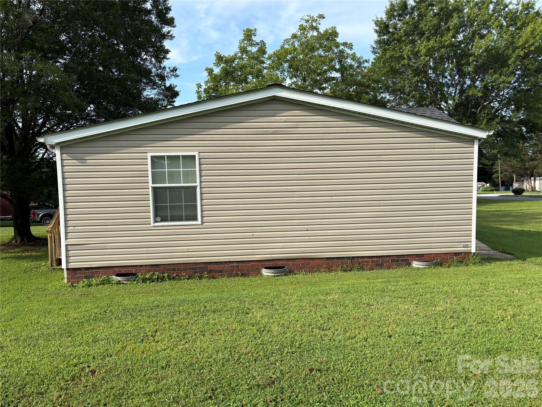 93 Ervin Lane Property Photo 10